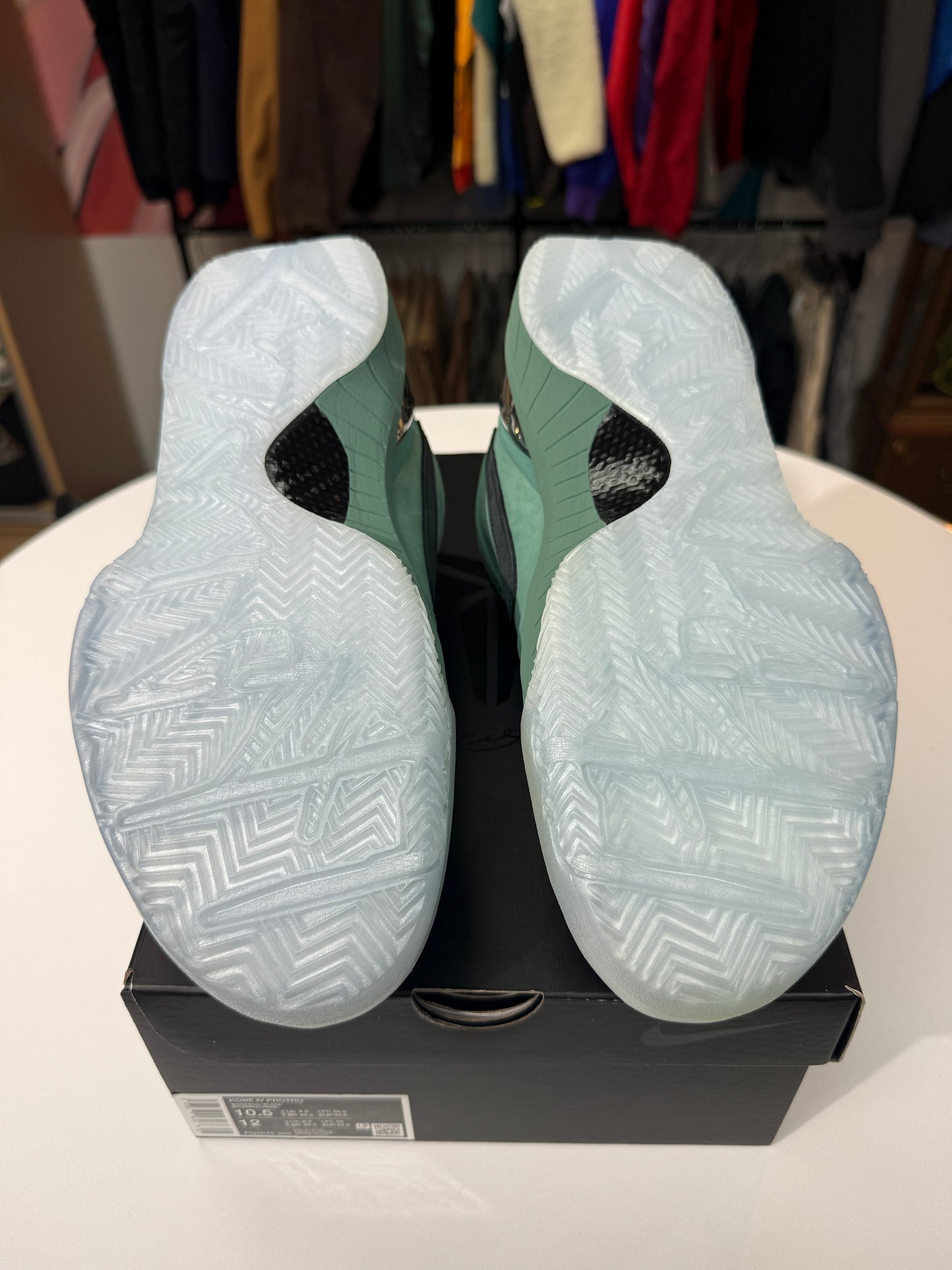 New Girl Dad Kobe 4 Protro