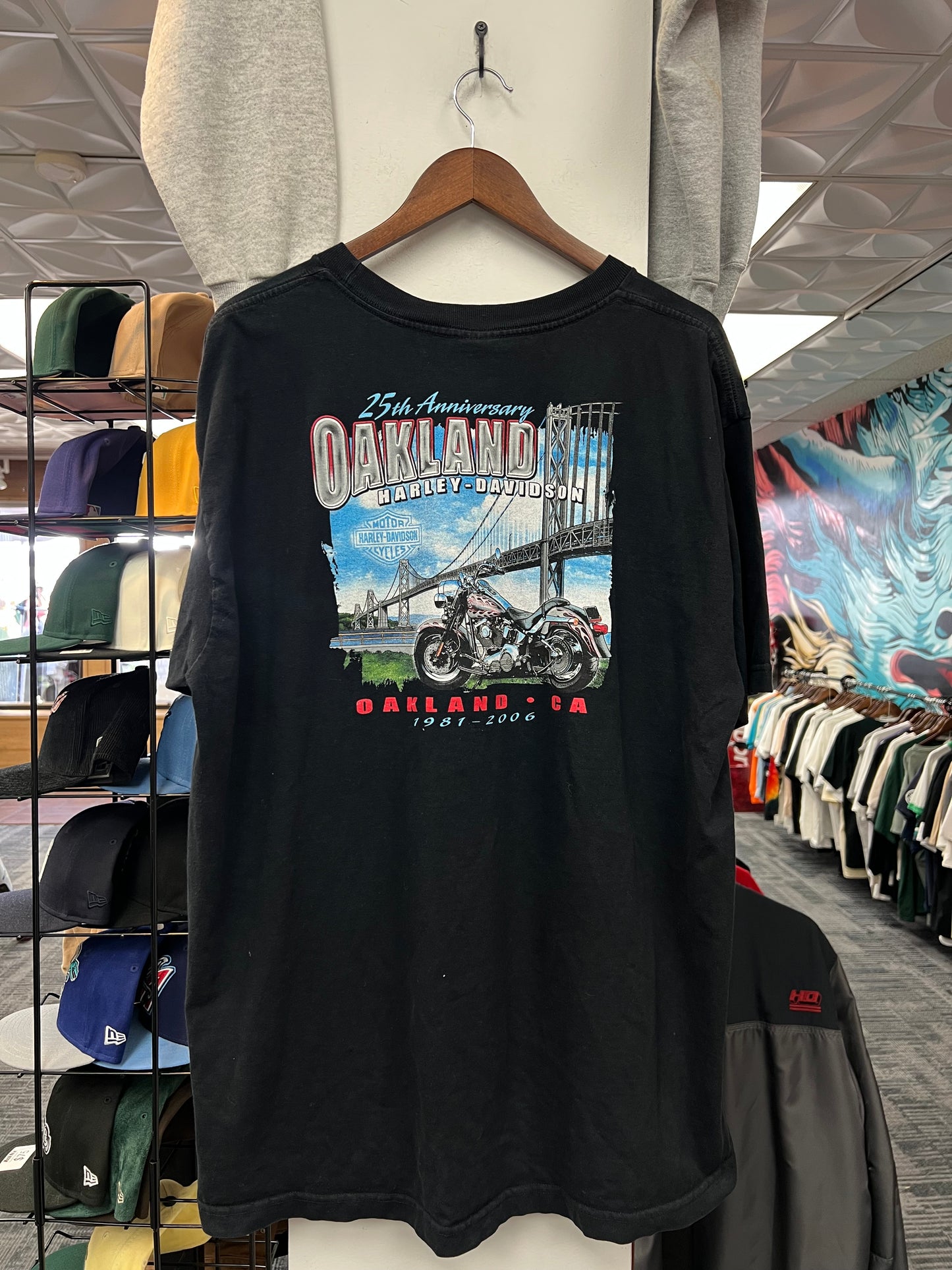 Vintage Harley Davidson Oakland CA Tee