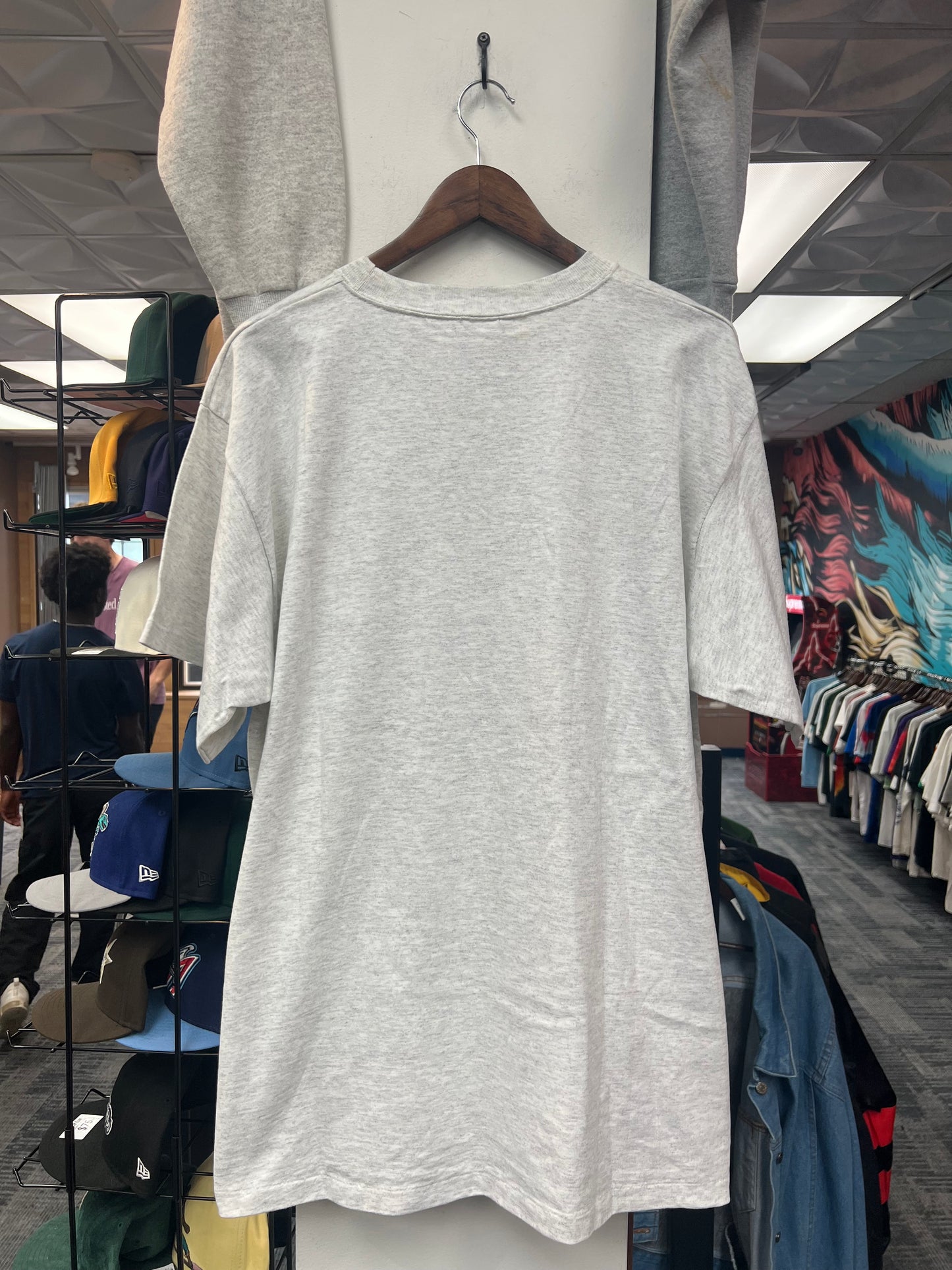 Vintage 90s looney Tunes Tee