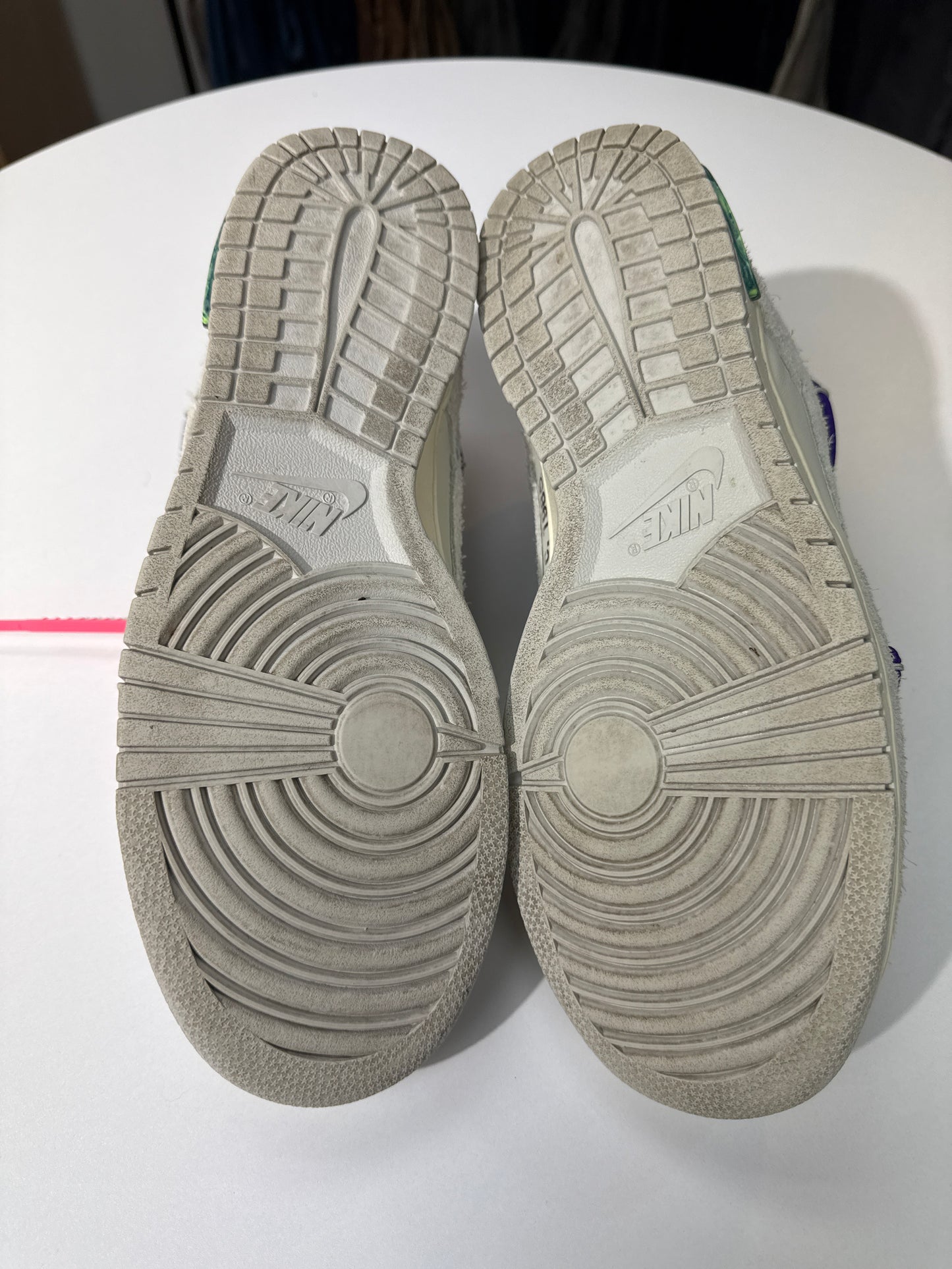 Preowned Off-White Dunk Low Lot 15