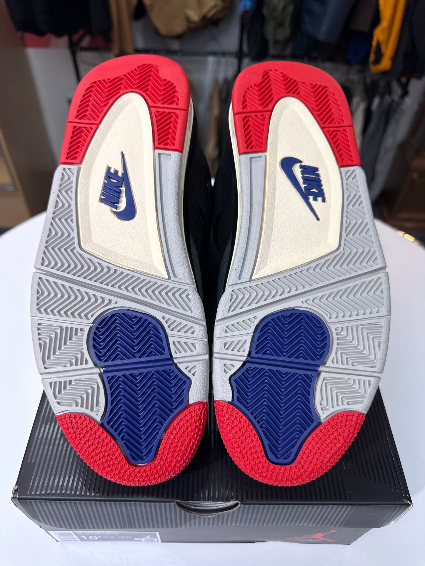 New Jordan 4 Rare Air (Gold Lettering)