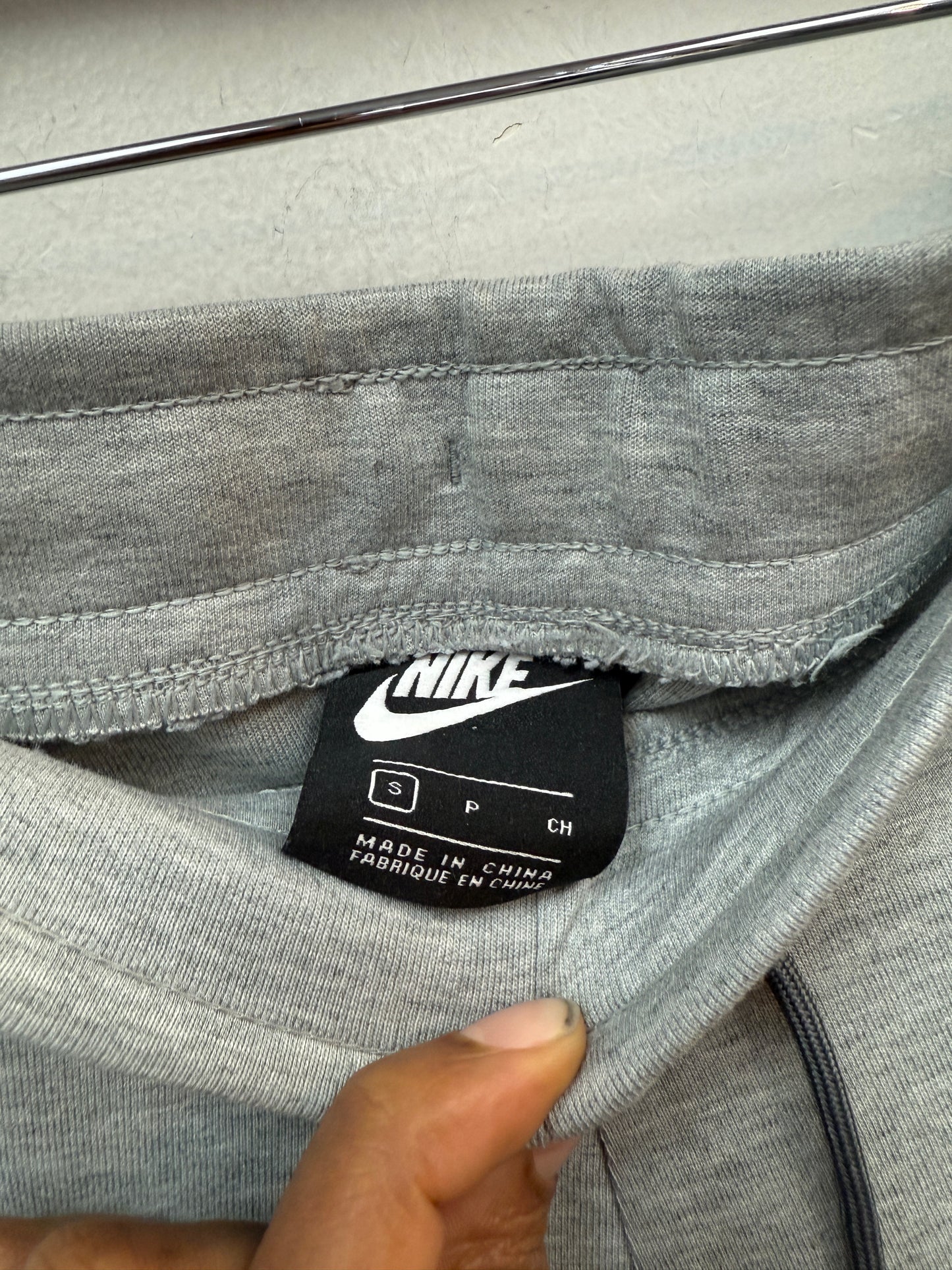 Nike Tech Fleece Grey Sweats