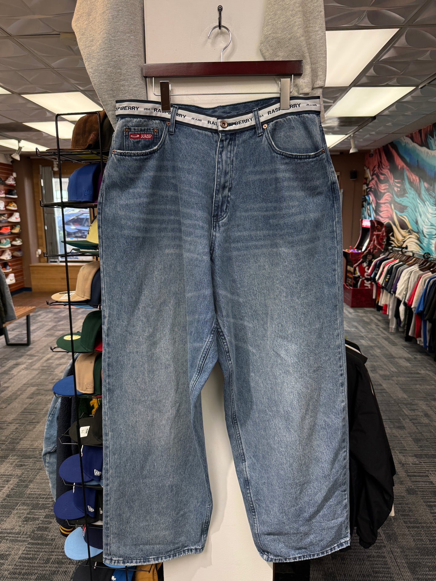 GV Raspberry Hills Baggy Jeans