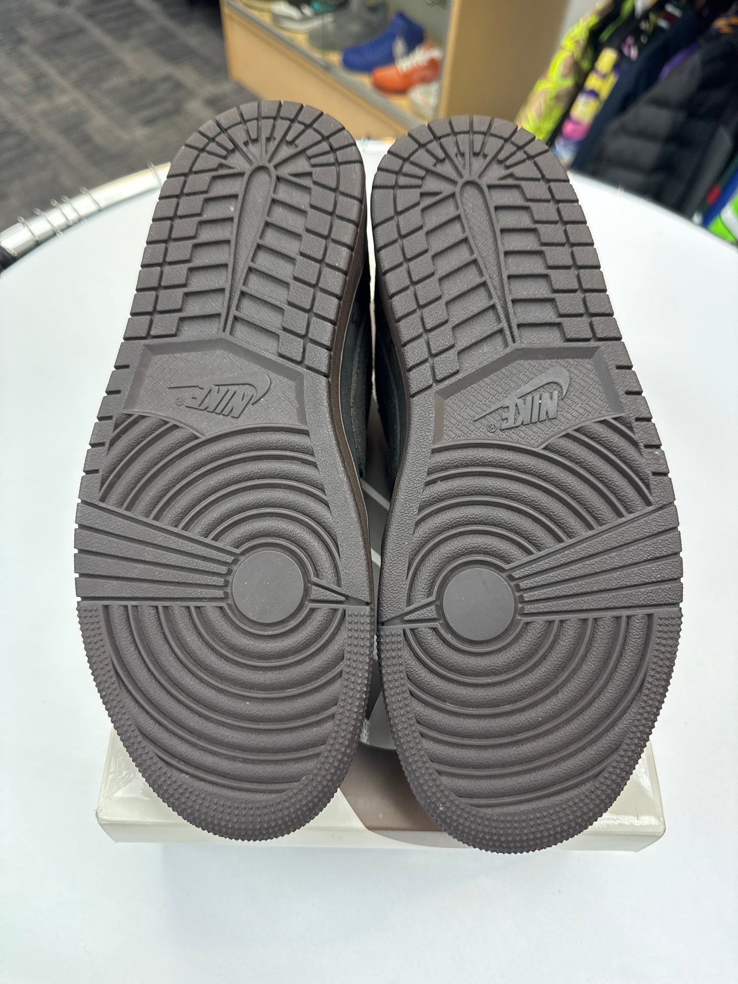 VNDS Travis Scott Jordan 1 Low Velvet Brown
