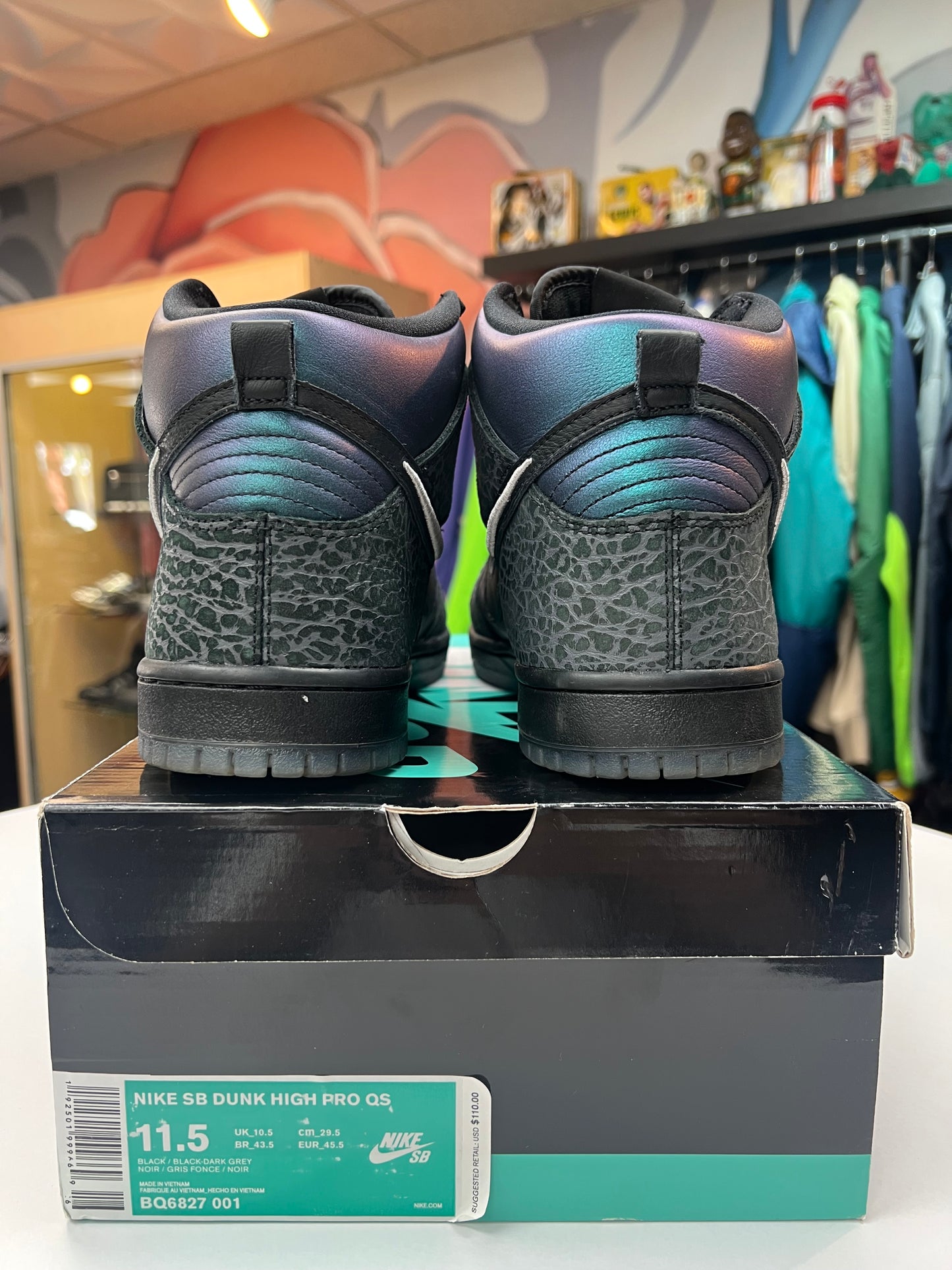 Preowned Nike SB Dunk High Black Sheep Hornet