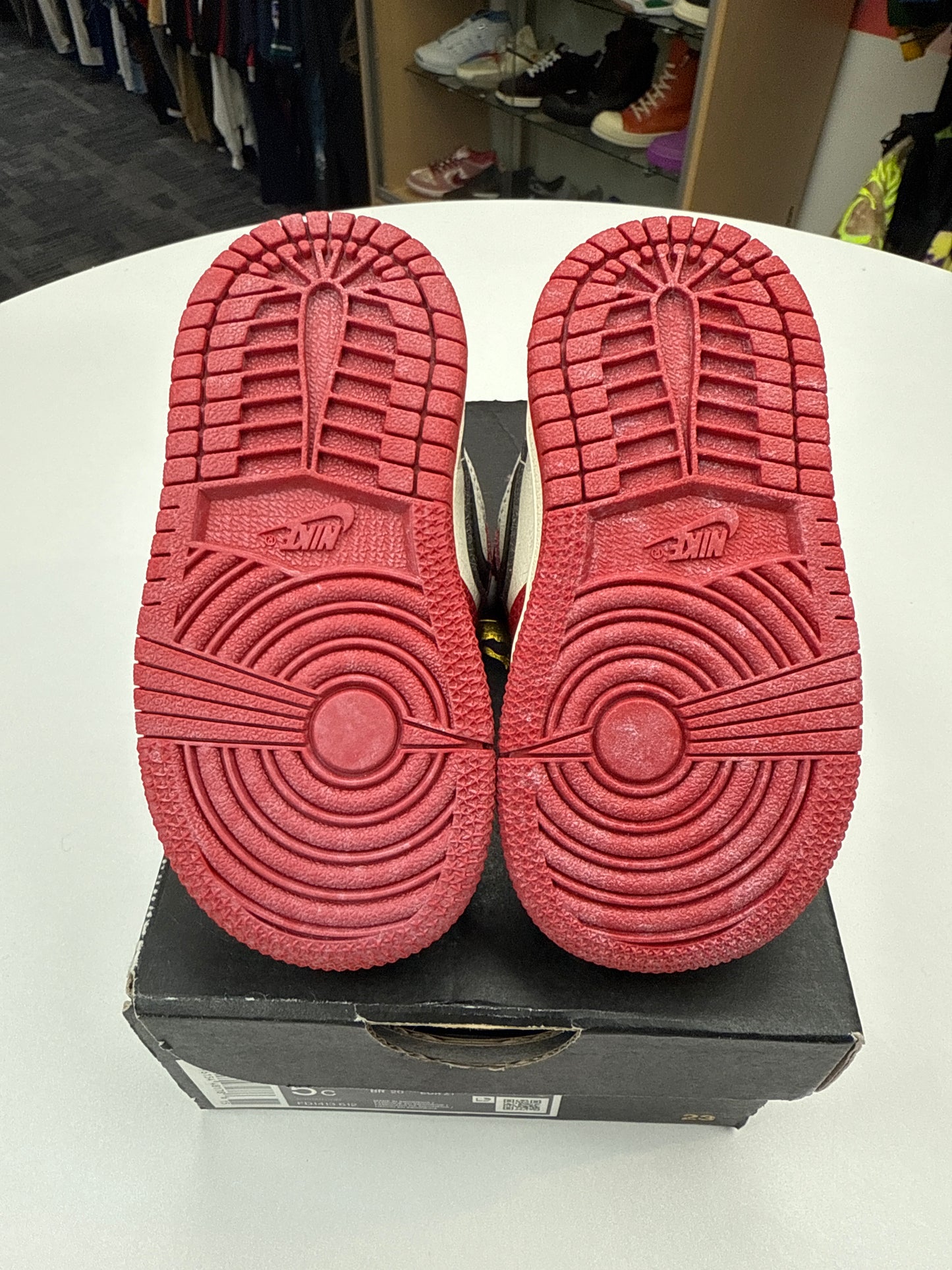 New Jordan 1 Lost & Found