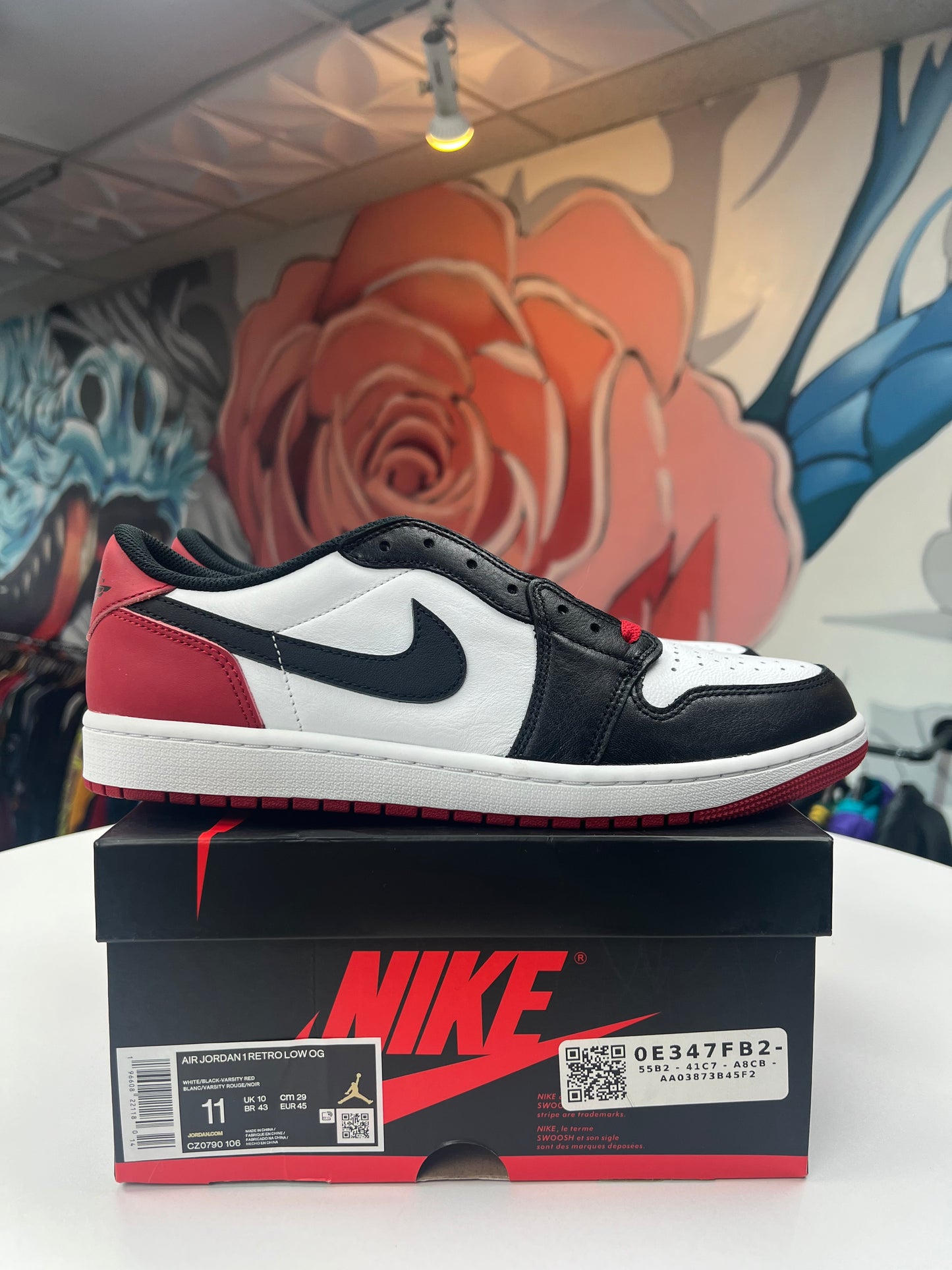 Brand New Jordan 1 Low Black Toe