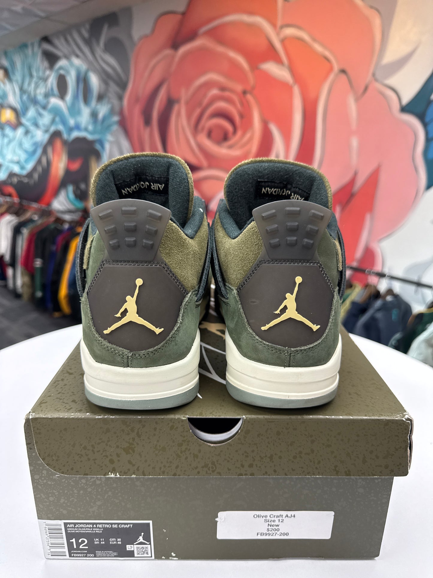 Preowned Jordan 4 Craft Olive