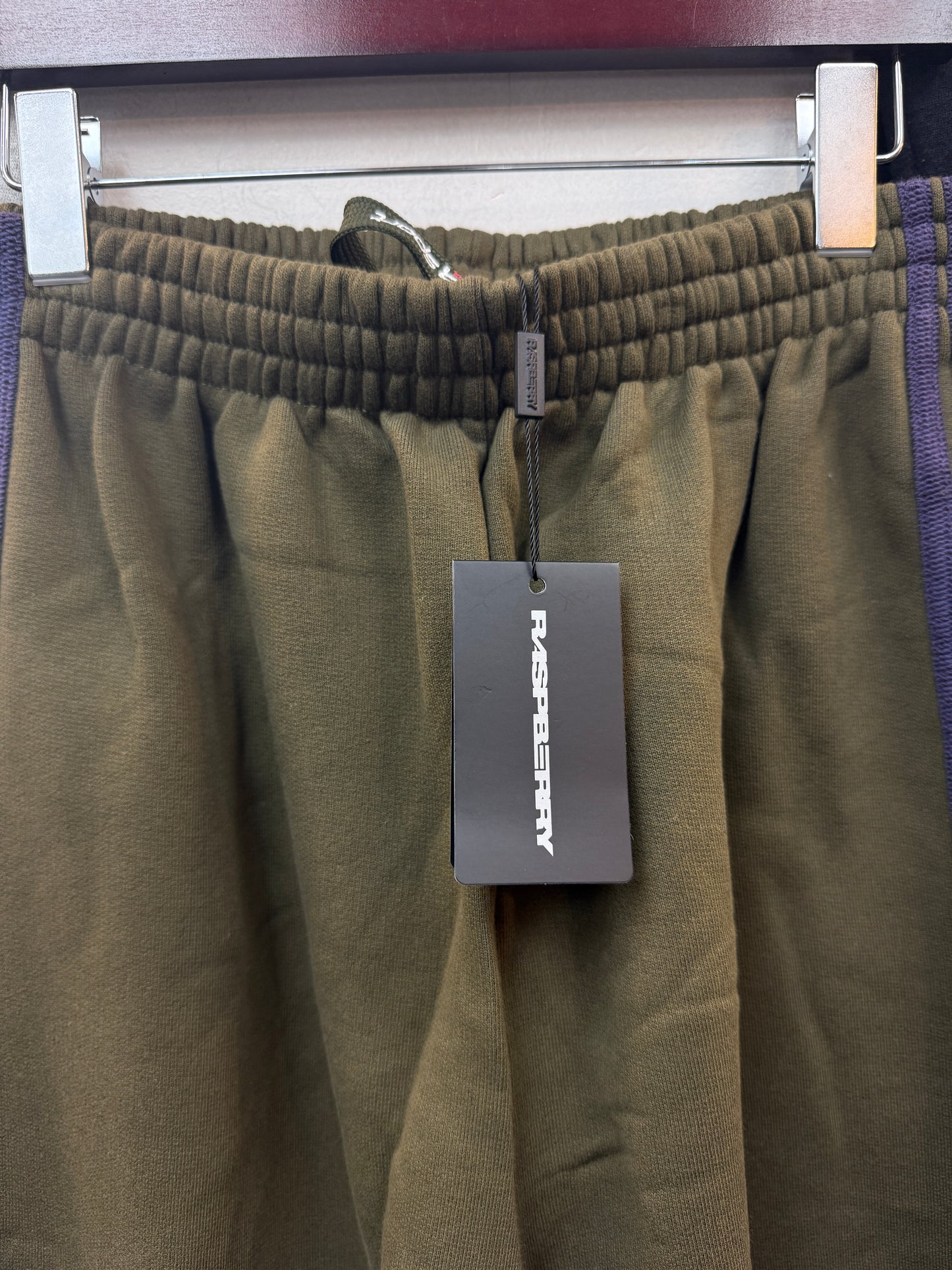 New GV Rasperry Hills V2 Baggy Shorts