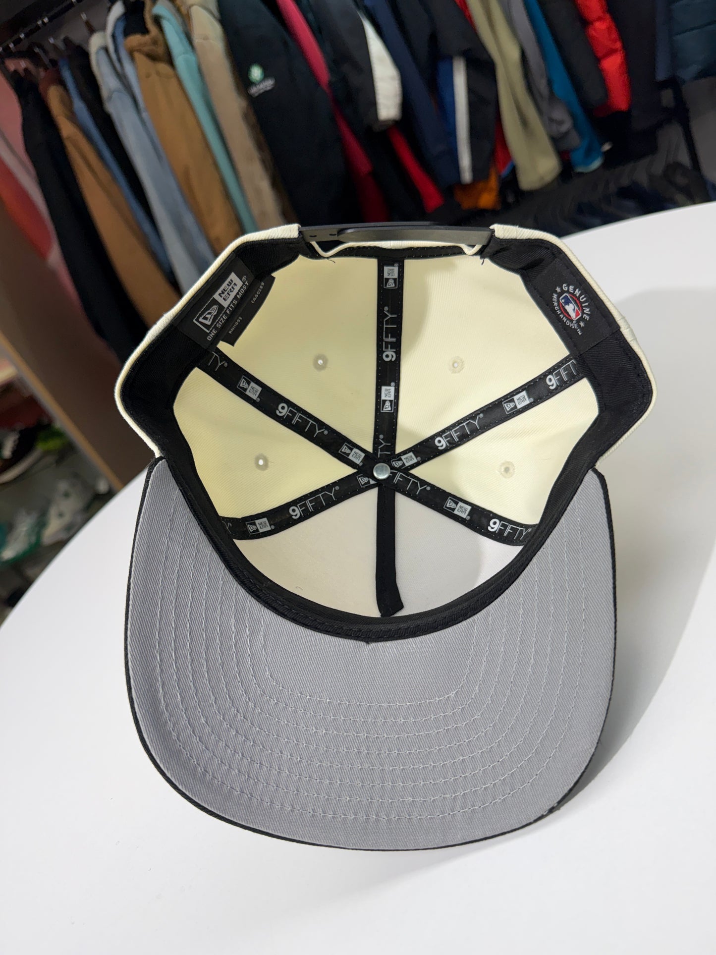 New Mariners White S Logo Snap