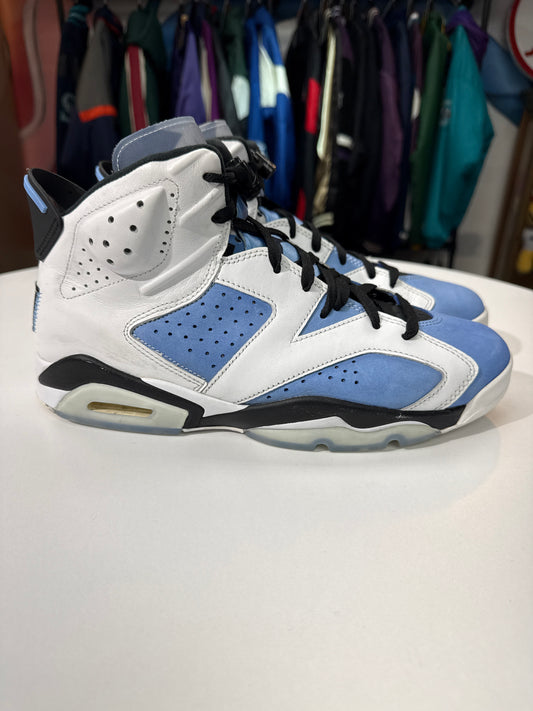 Preowned Jordan 6 UNC White