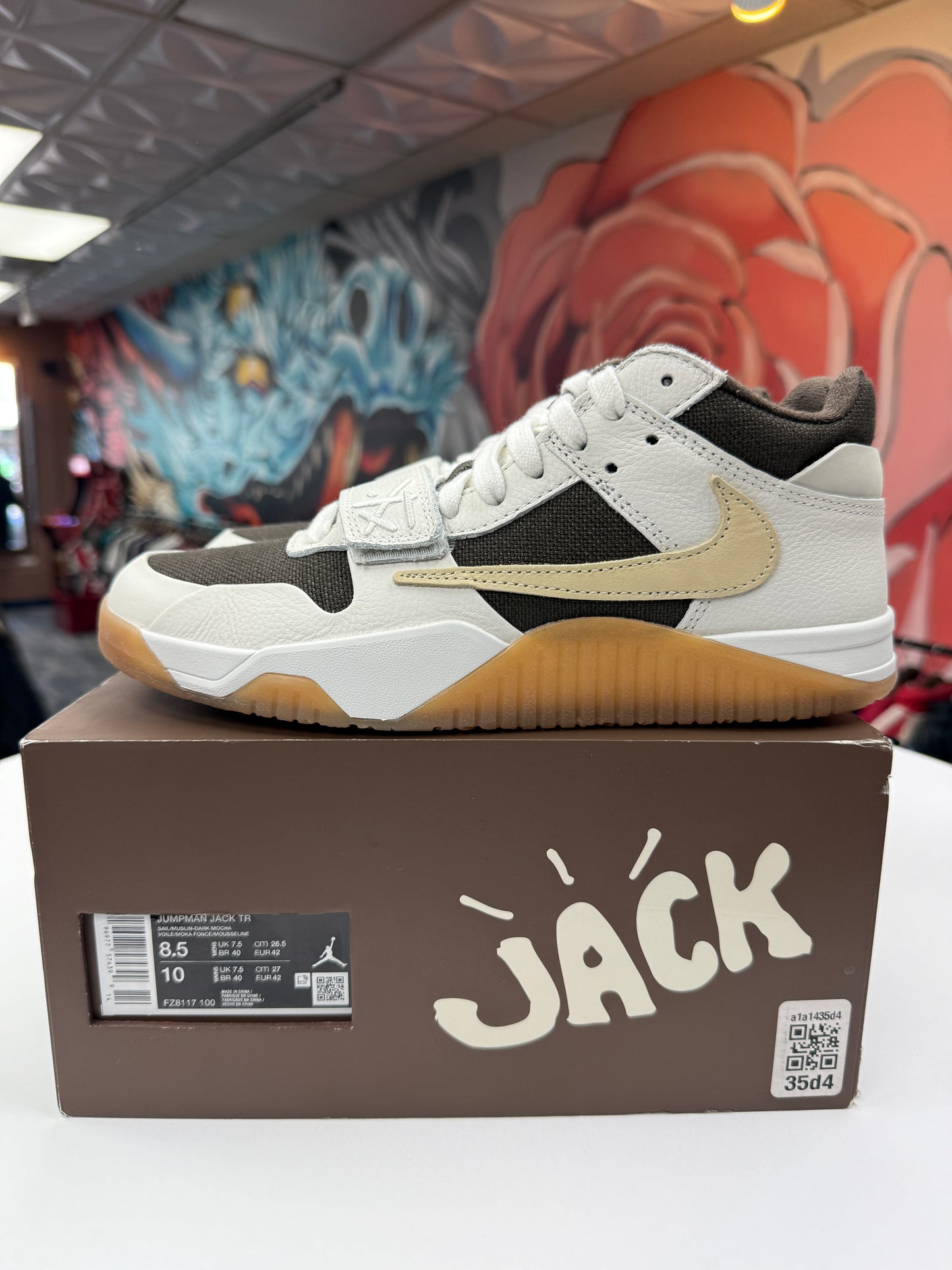 Preowned Jumpman Jack Travis Scott