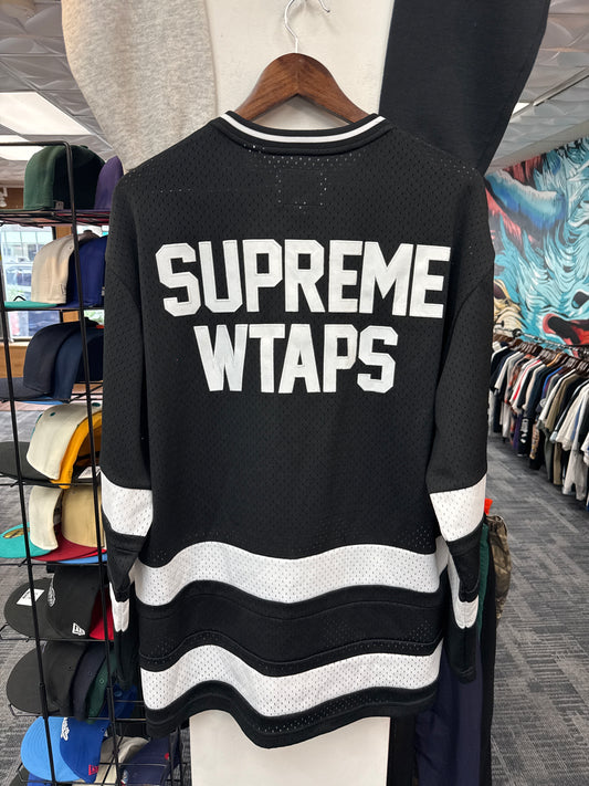 Supreme WTAPS Mitchell & Ness Hockey Jersey