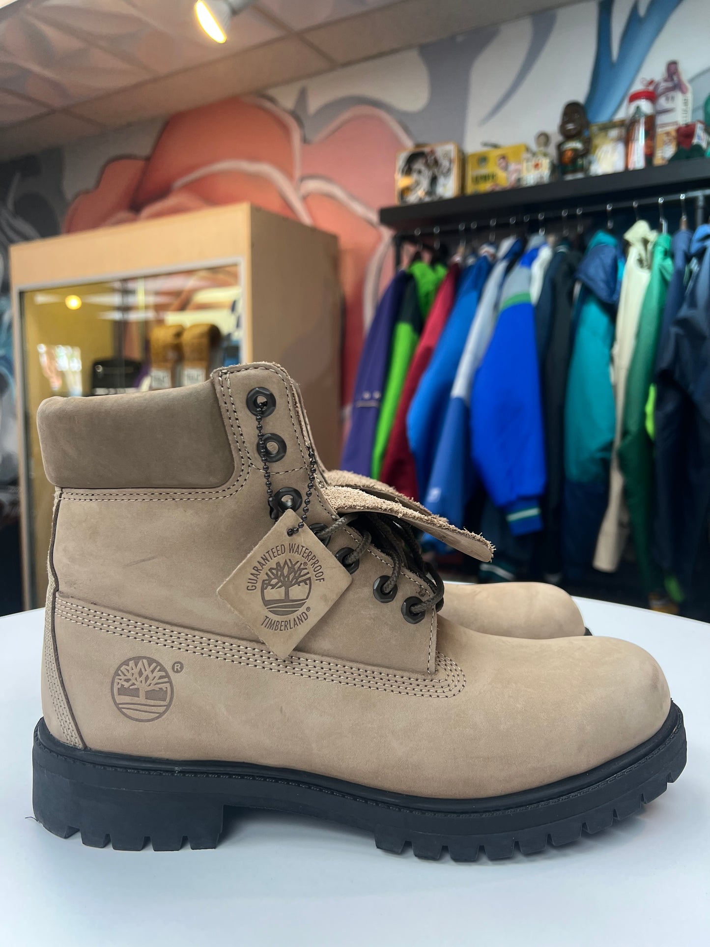 Preowned Timberland 6” Beige Nubuck