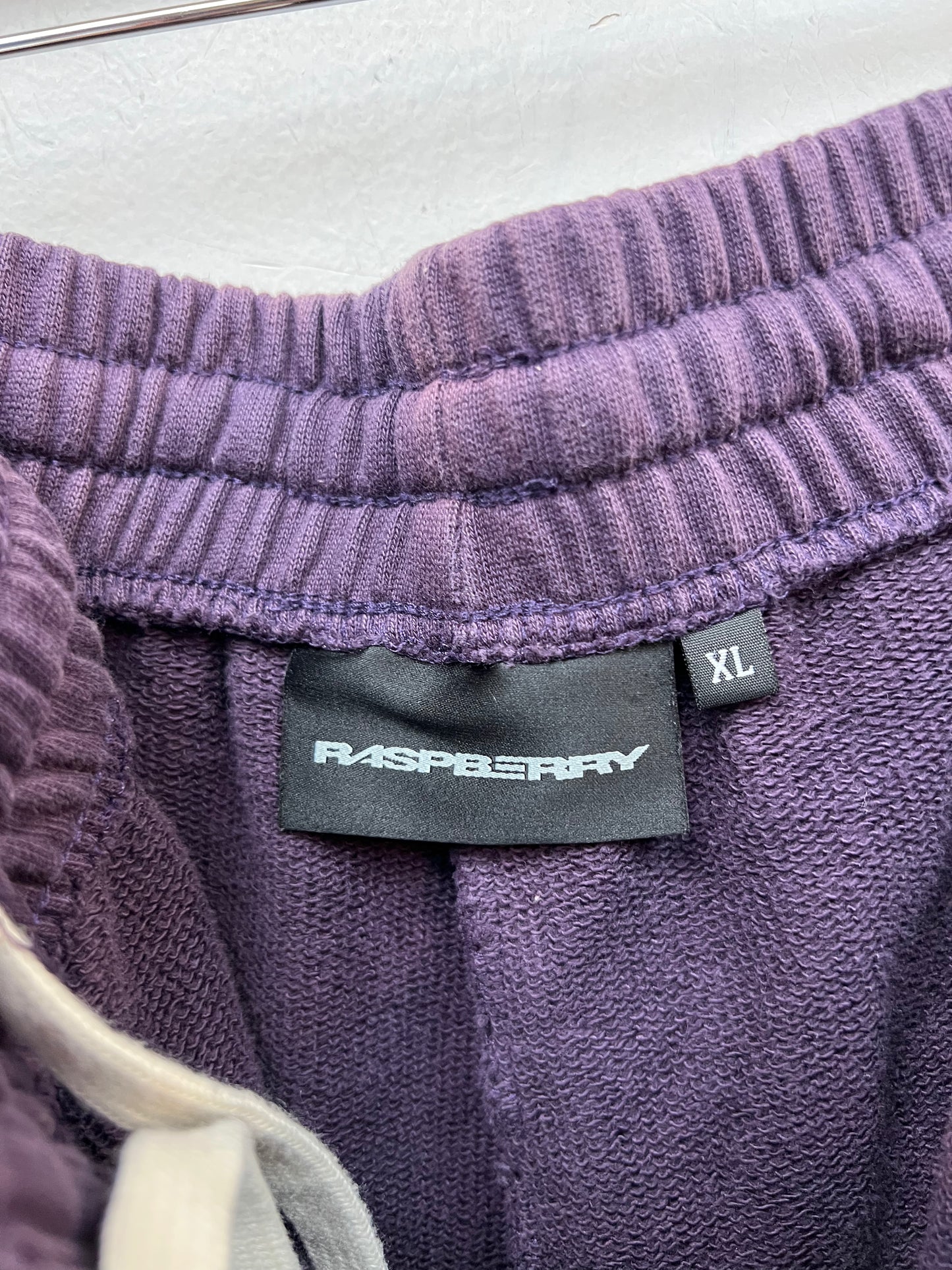 GV Gallery Raspberry Hills Venice Beach Sweats Purple