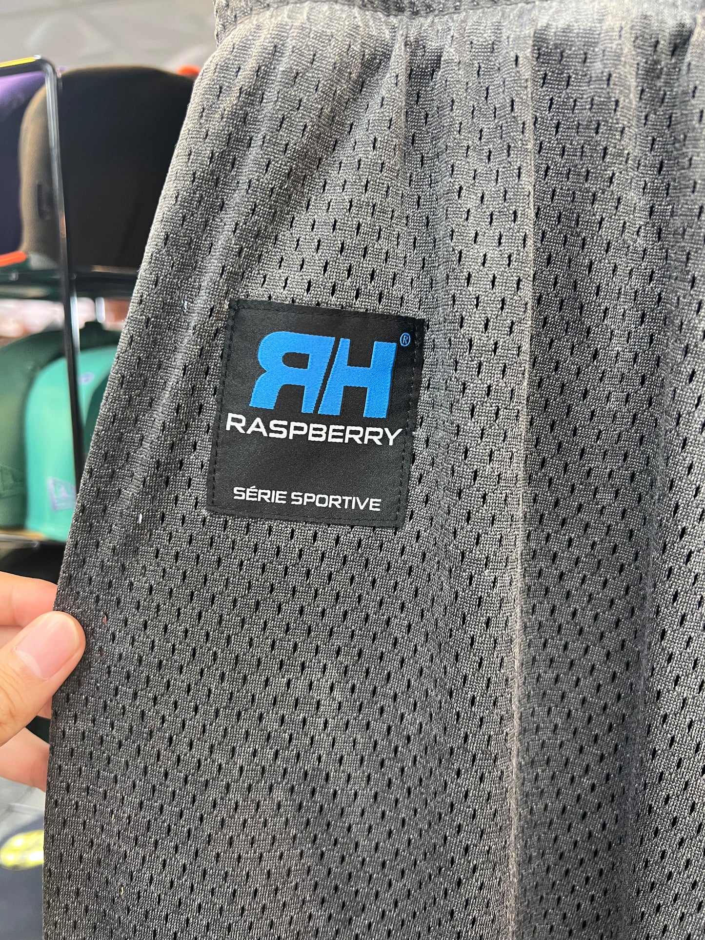 GV Raspberry Hills Charcoal Sweats Medium