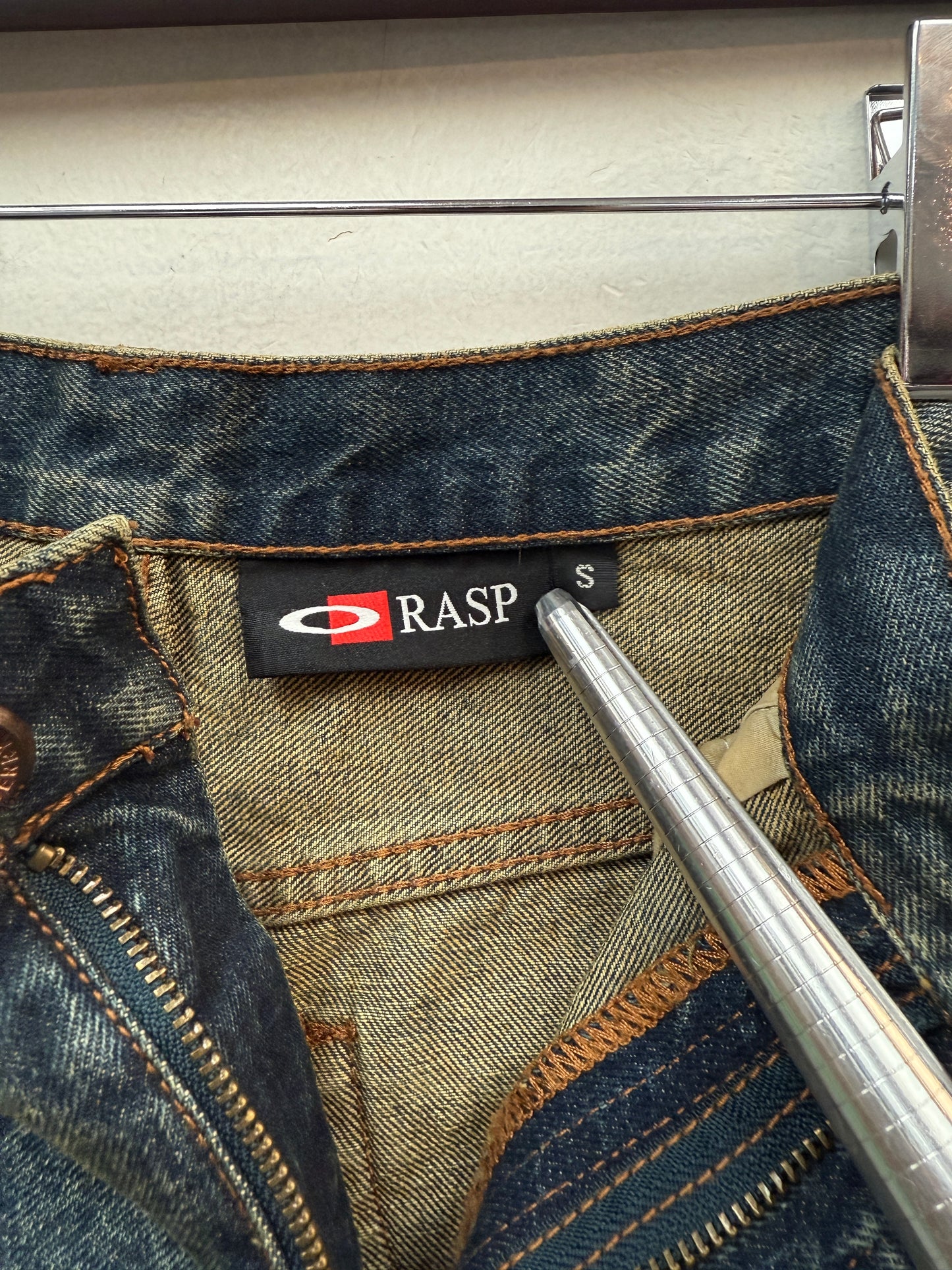 New GV Raspberry Hills Swamp Denim