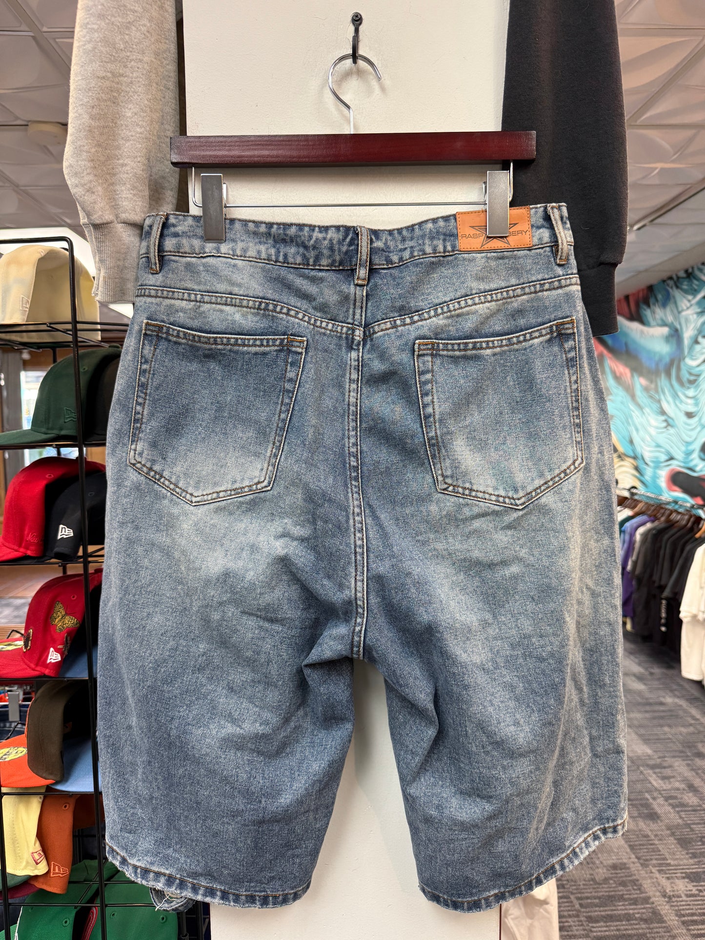 GV Raspberry Hills Casa Migos Jorts