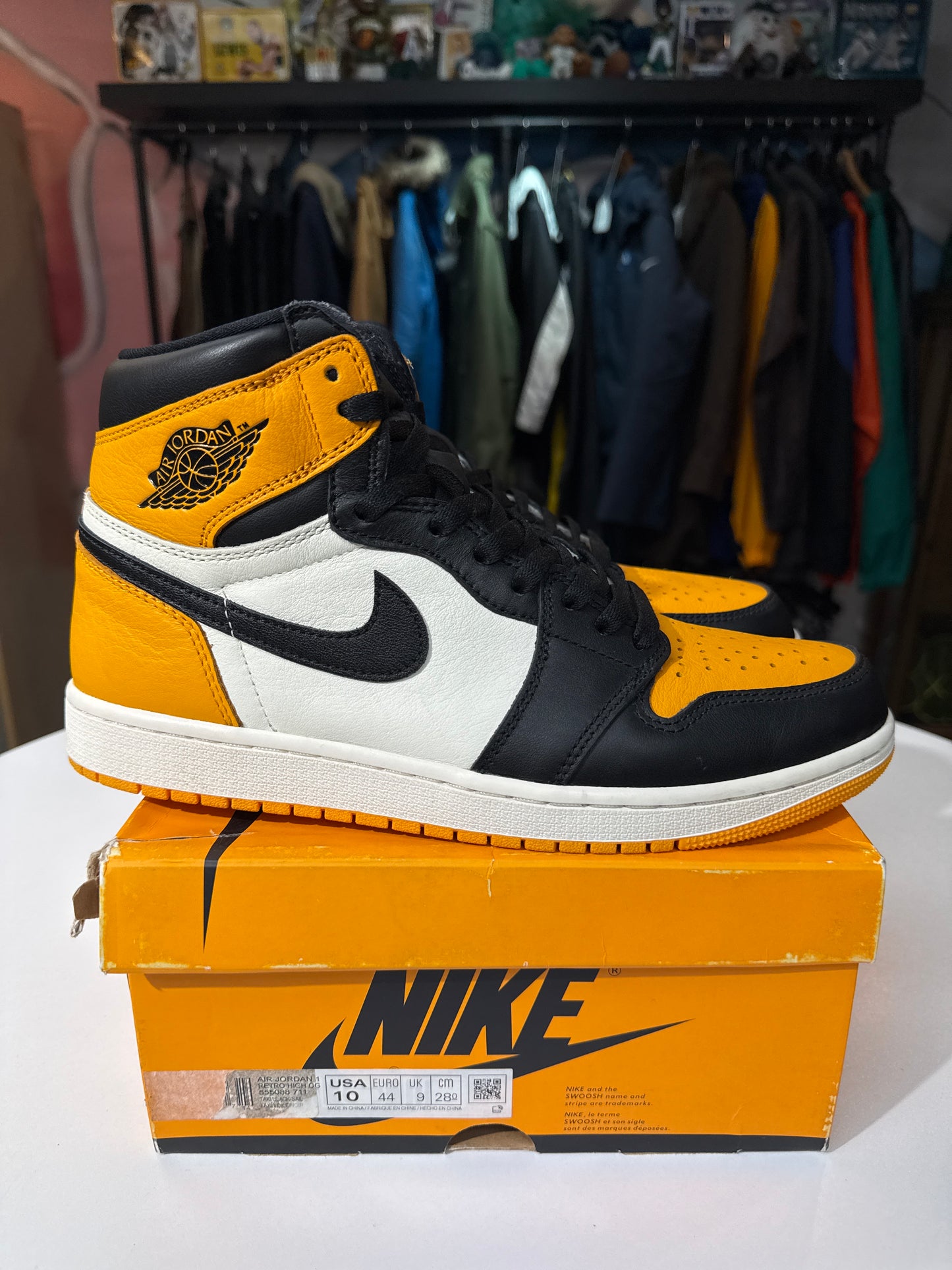 New Jordan 1 Retro High OG Taxi