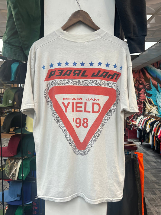 Vintage 1998 Pearl Jam Yield Tee