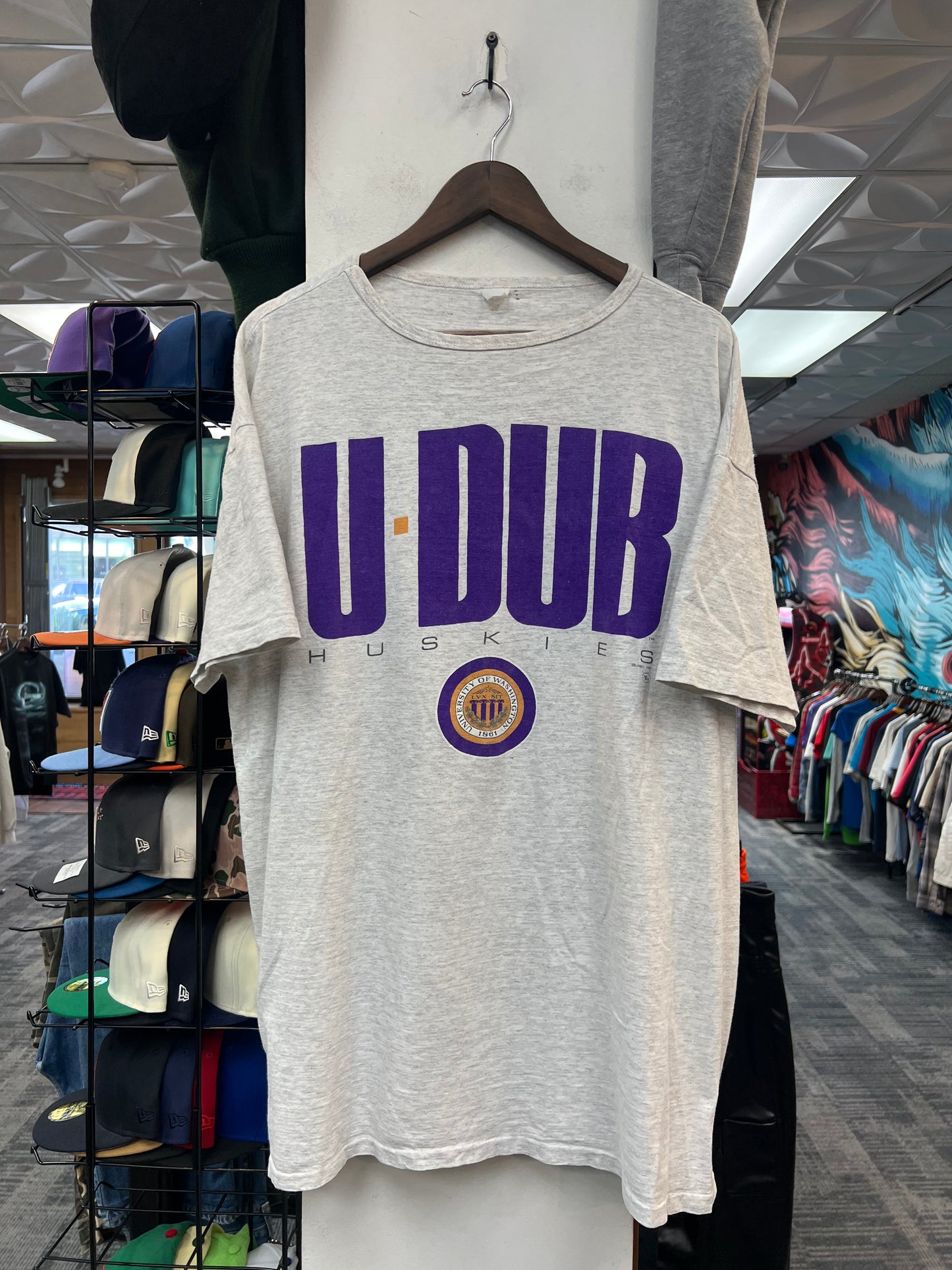 Vintage UW Huskies Tee