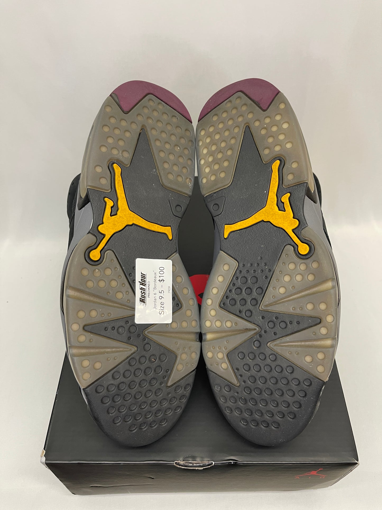 Preowned Jordan 6 Bordeaux