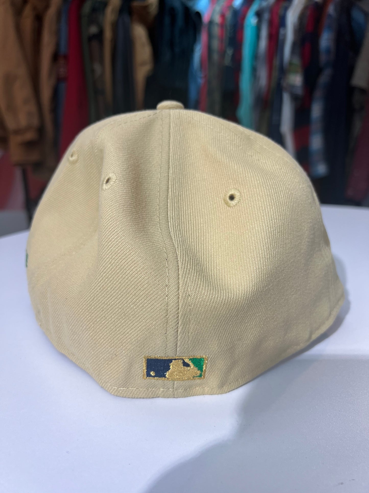 New Era Boston Red Sox MLB Pot of Gold 2004 World Series Fitted Cap