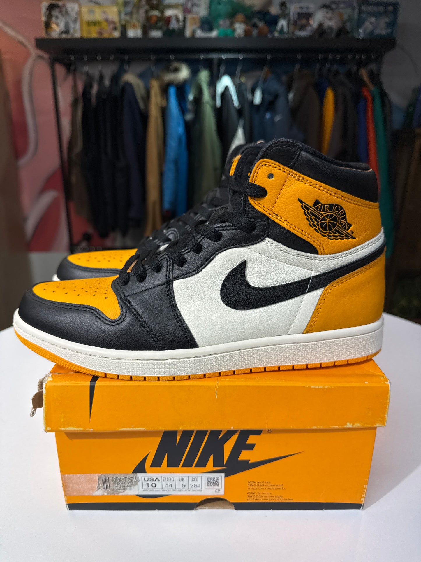 New Jordan 1 Retro High OG Taxi