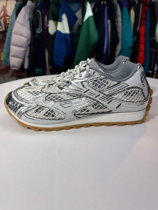 Preowned Bottega Veneta Orbit Sneaker Silver/White