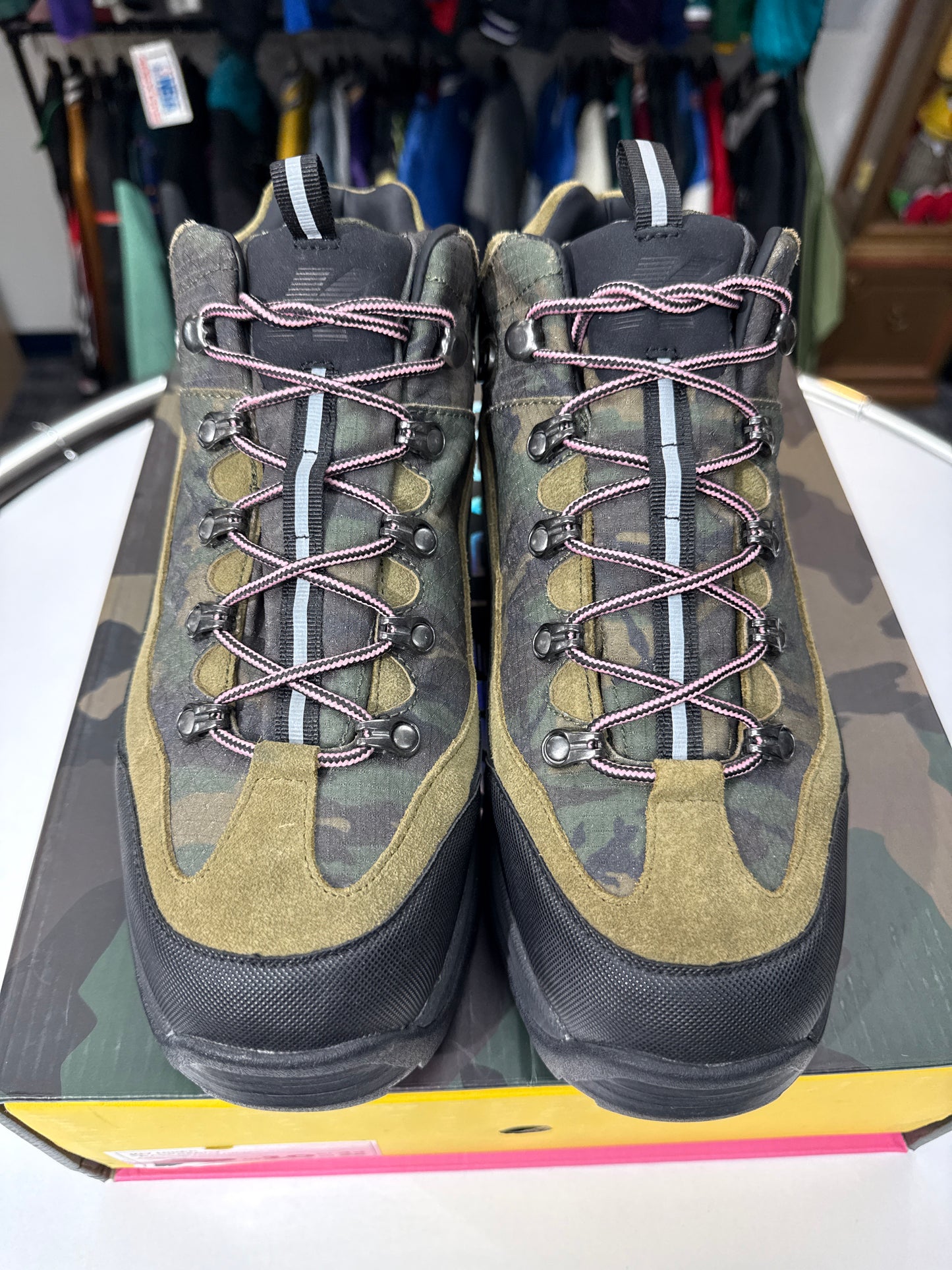 New GV Raspberry Hills x KIY Hiker Boot