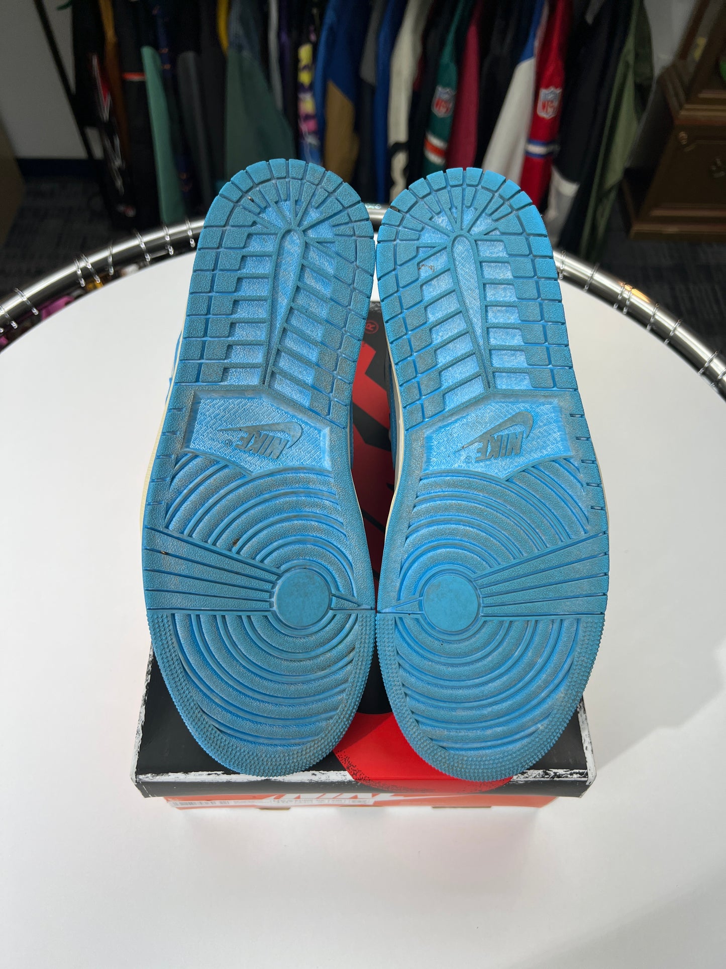 Preowned Jordan 1 Retro High OG UNC Reimagined