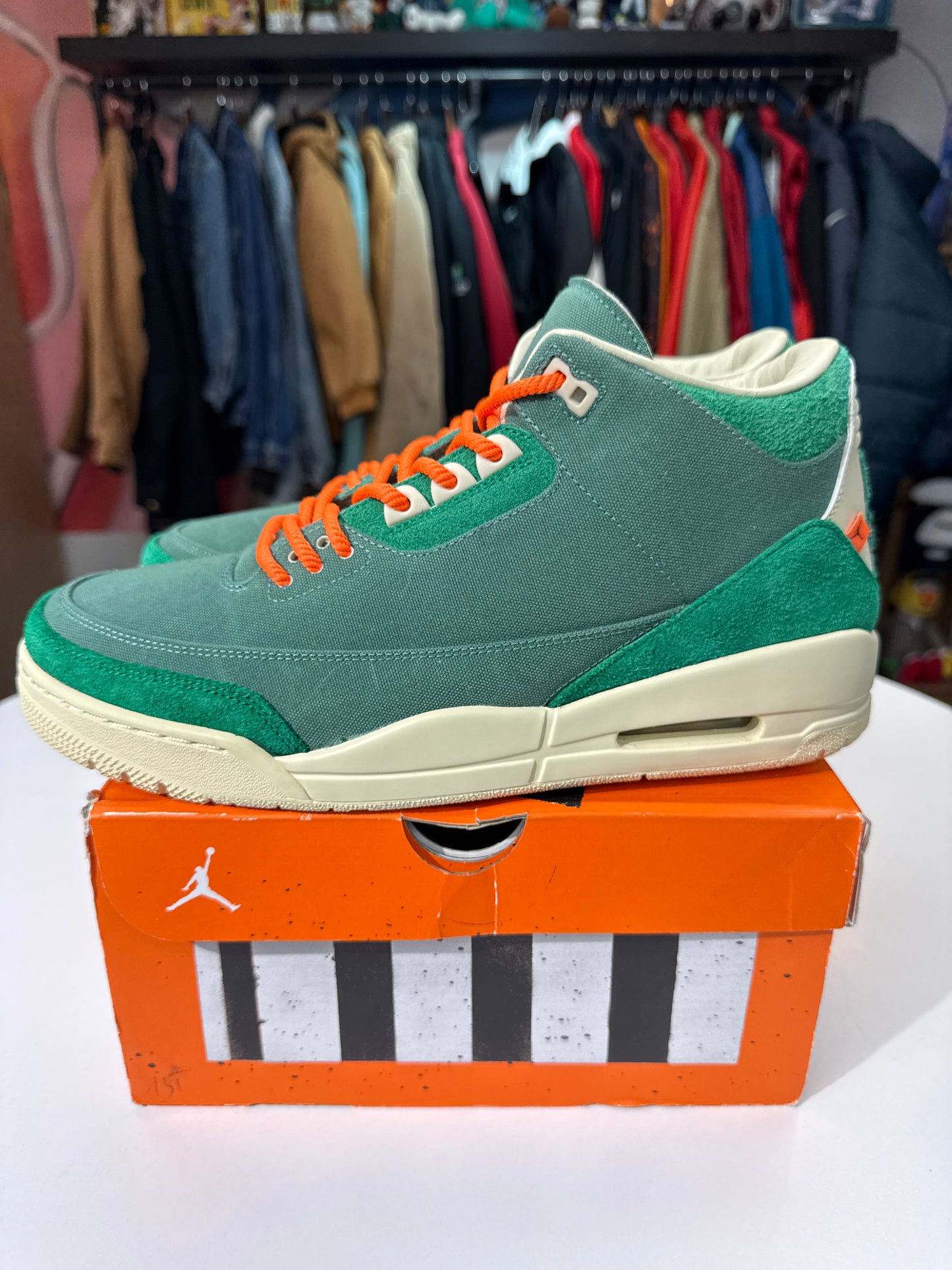 Preowned Jordan 3 Nina Chanel Abney Bicoastal