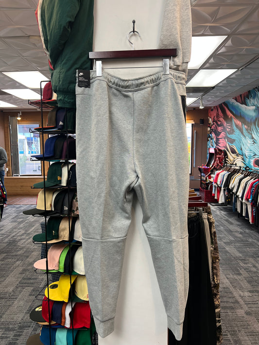 New Nike Tech Fleece Grey Sweatpants