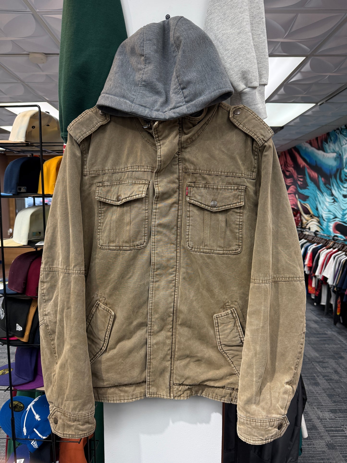 Levi’s Hooded Fleece Line