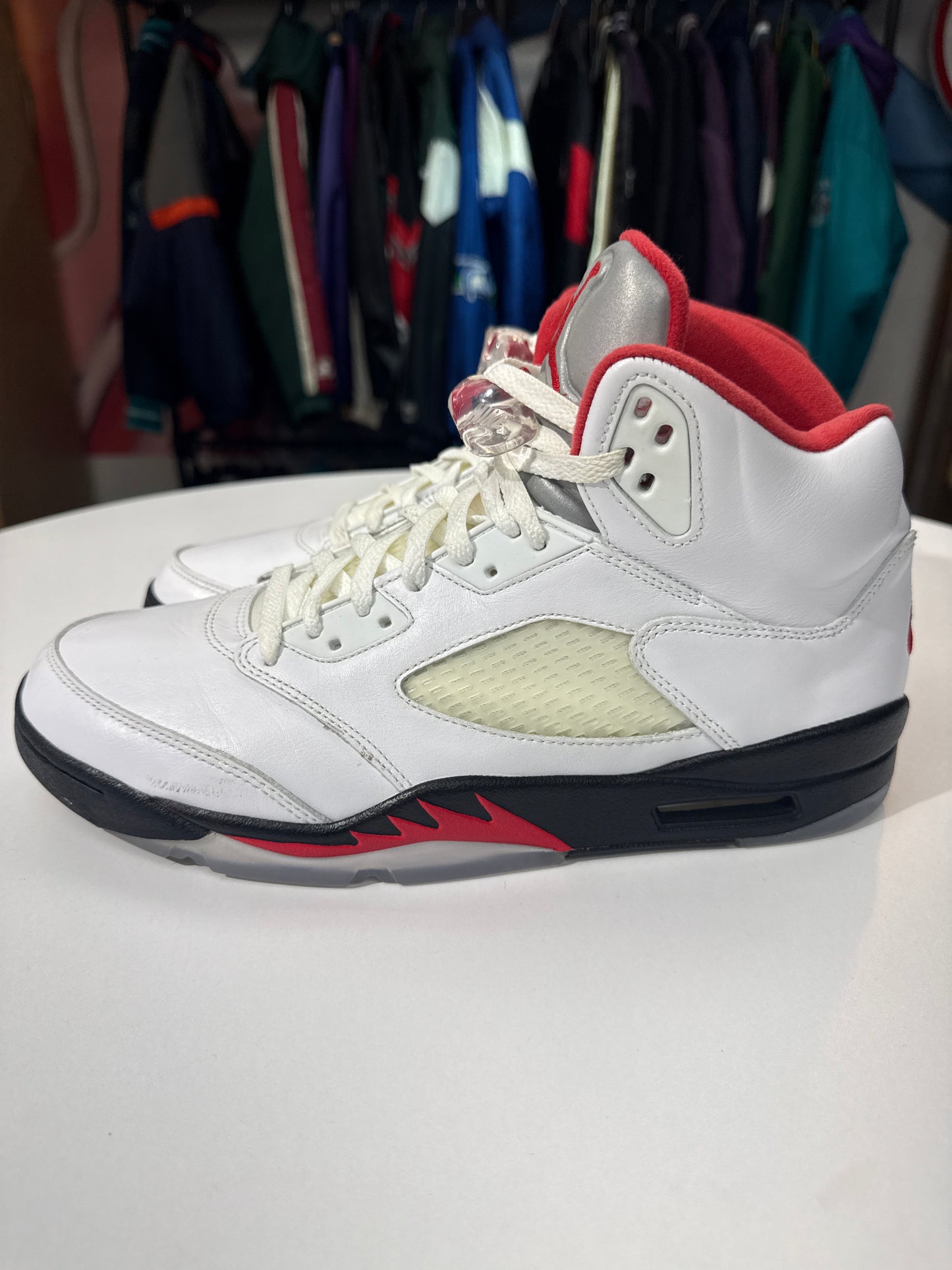 Preowned Jordan 5 Fire Red Silver Tongue (2020)