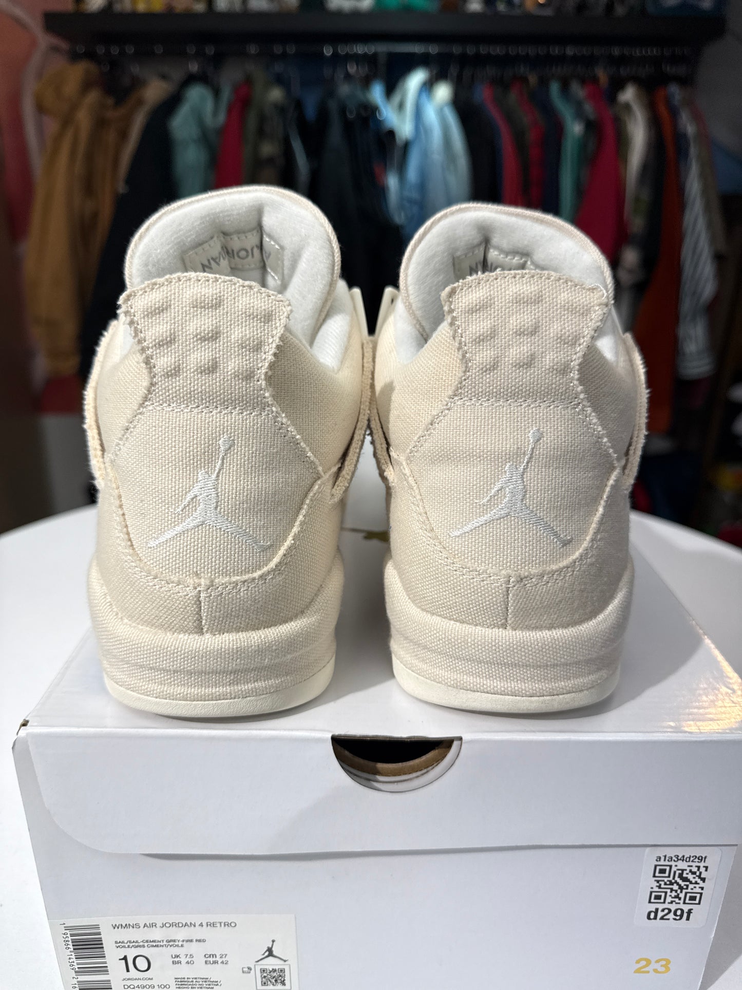 Preowned Jordan 4 Blank Canvas