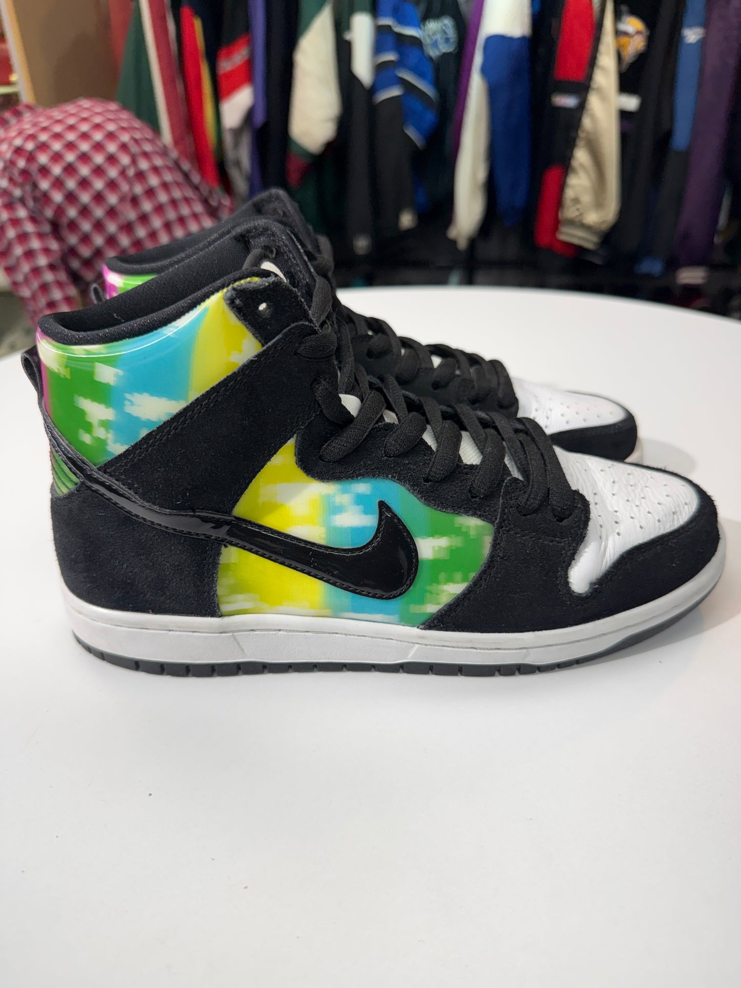 Preowned TV Signal Nike SB Dunk High