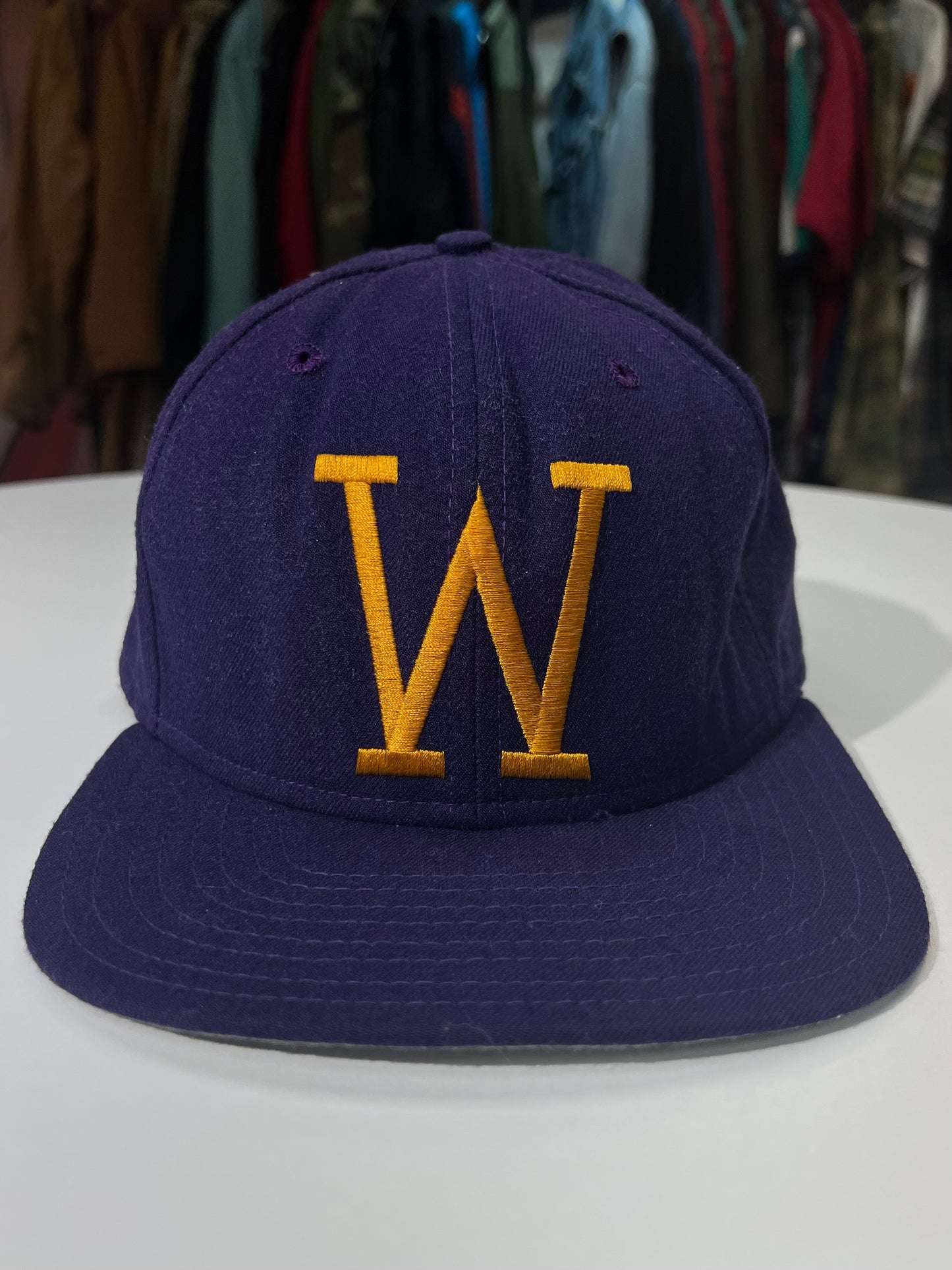 New Era Washington Huskies Fitted Cap