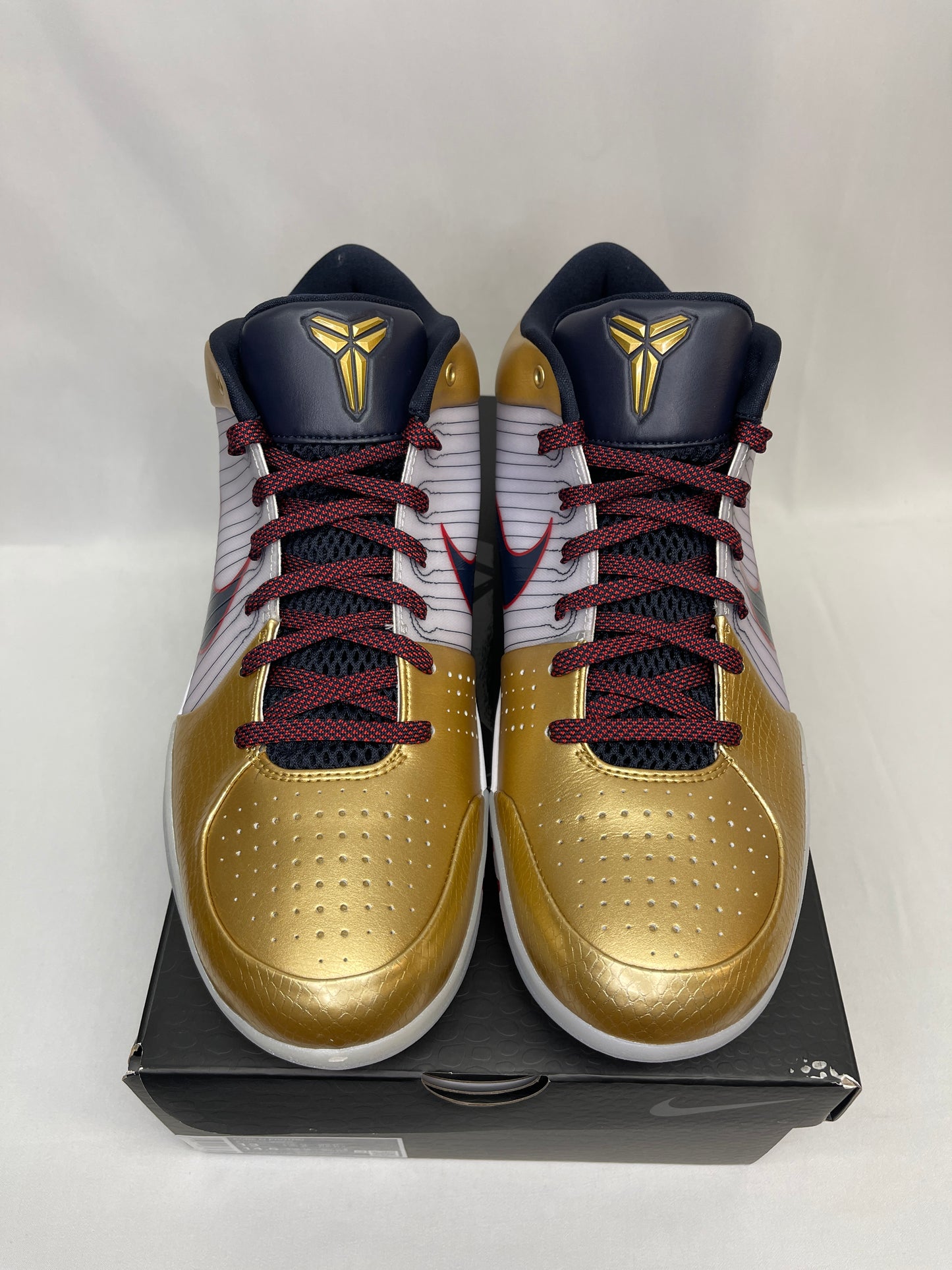 New Kobe 4 Gold Medal