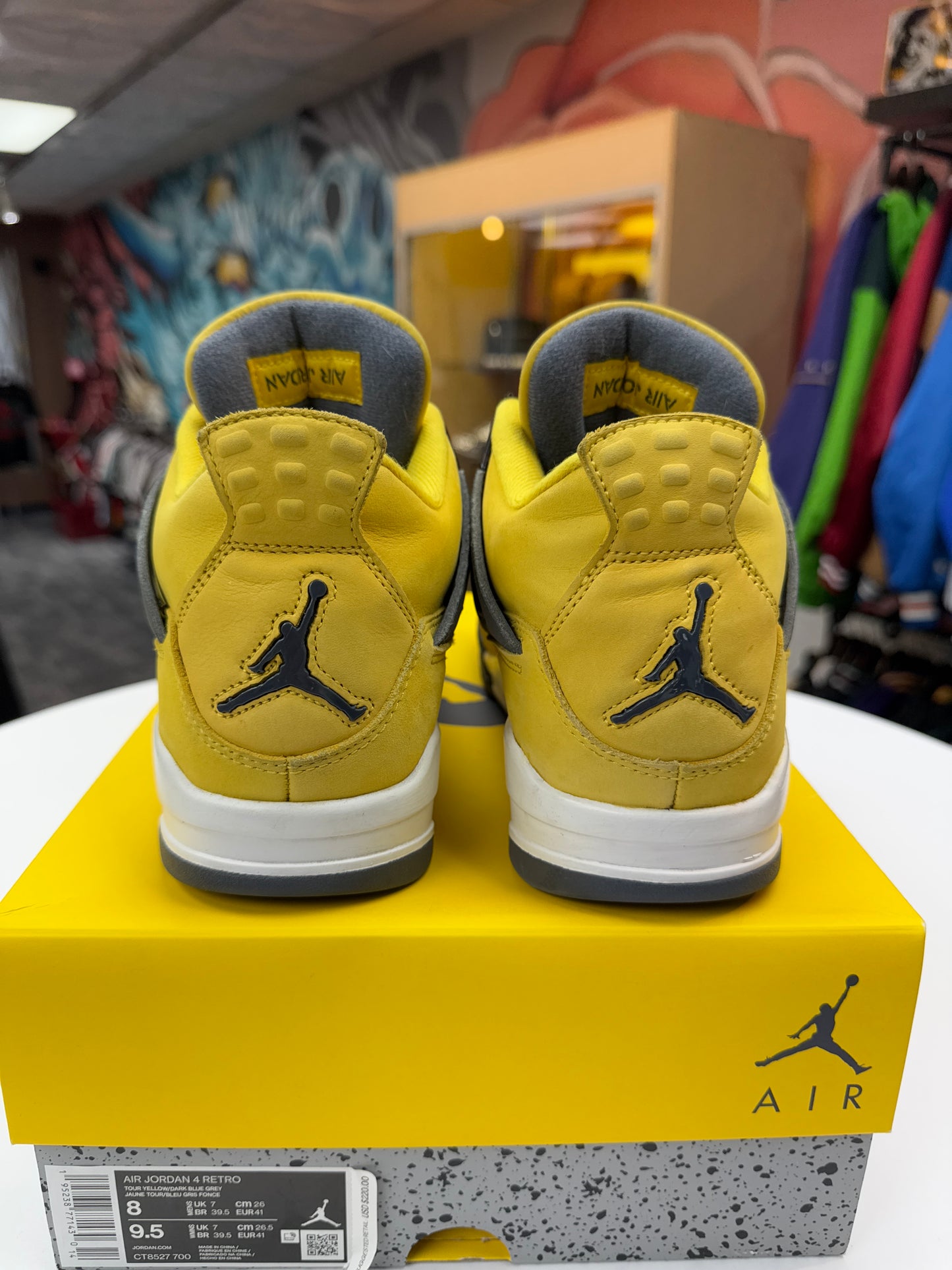 Preowned Jordan 4 Lightning