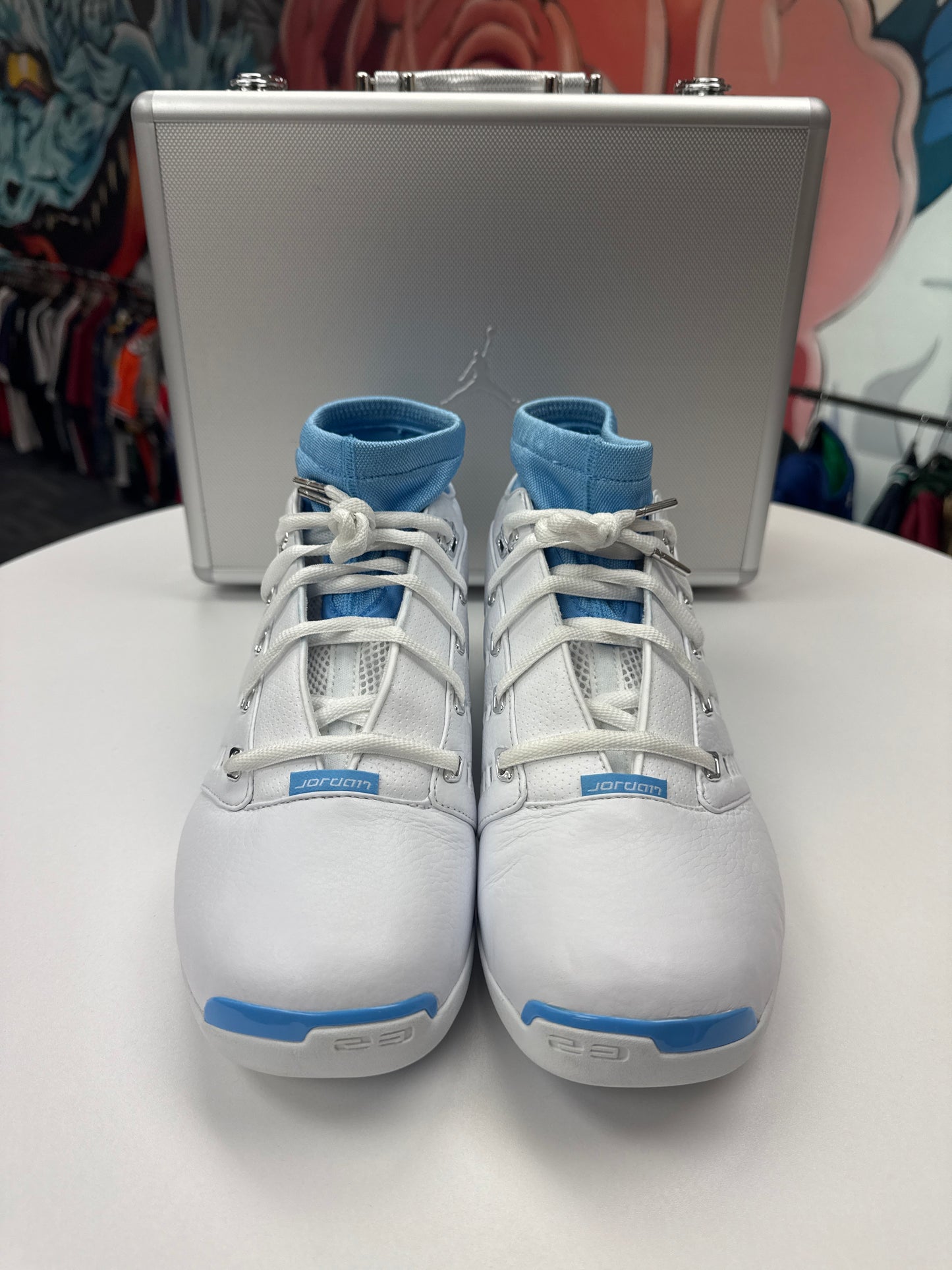 Preowned Jordan 17 UNC