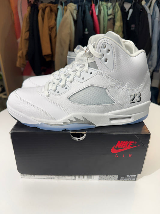 New White Metallic Jordan 5 (2026)