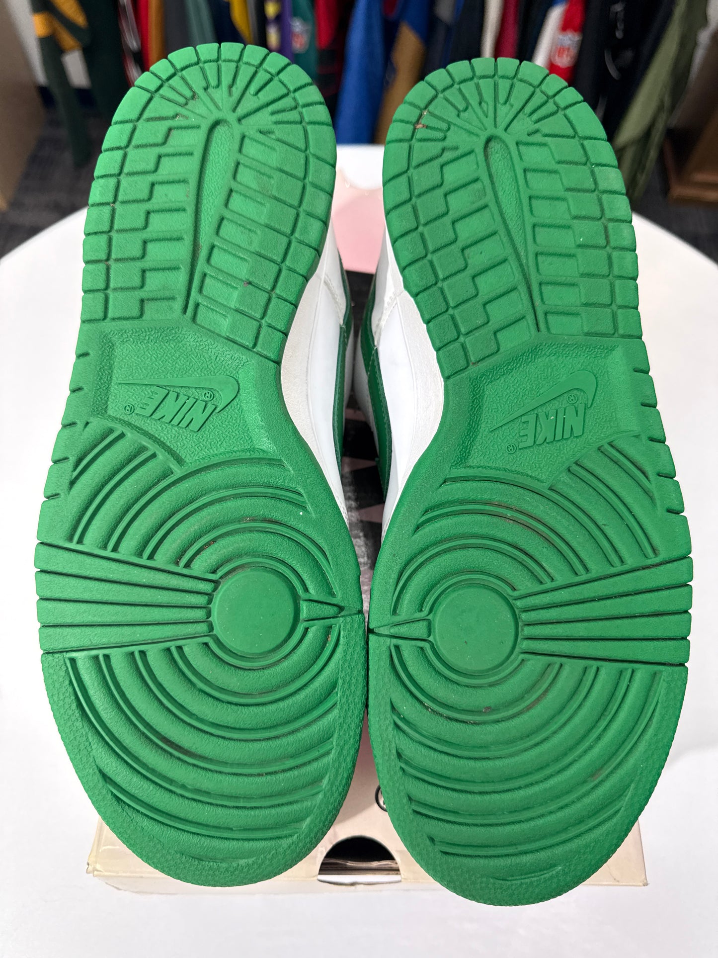 Preowned Nike SB Dunk Low White Classic Green (2004)