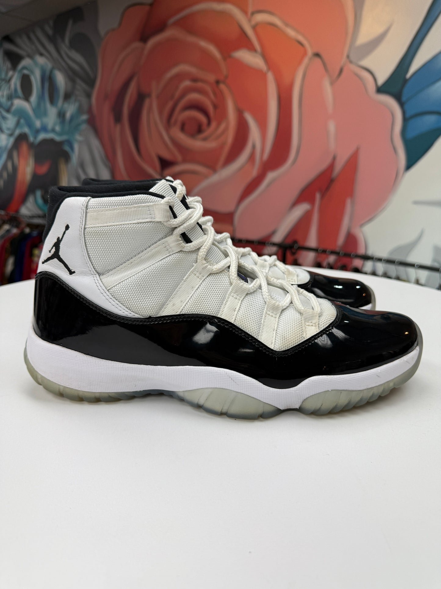 Preowned Jordan 11 Concord (2018)