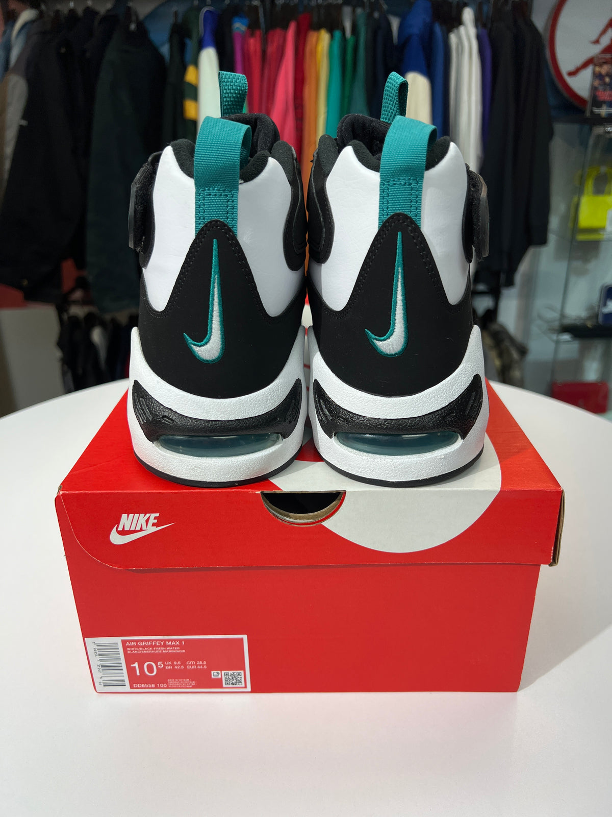 Preowned Nike Air Griffey Max 1 Freshwater