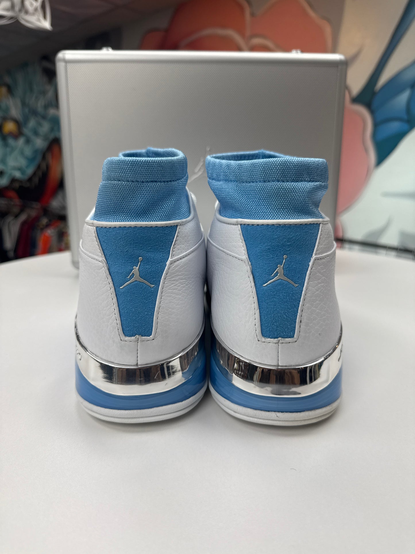 Preowned Jordan 17 UNC