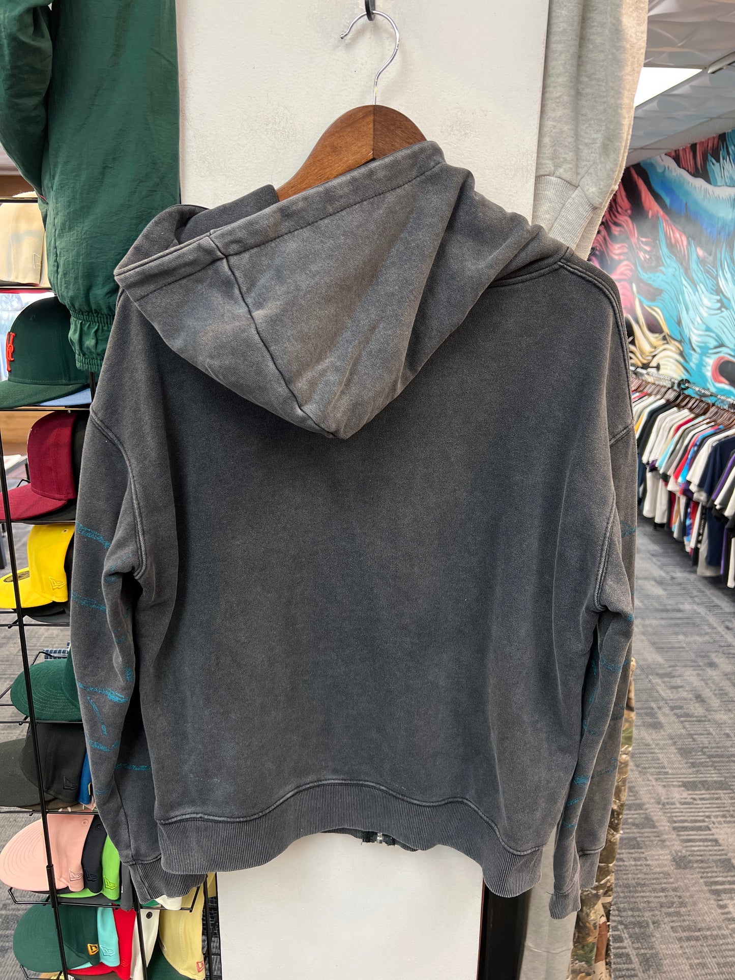 Vale Forever Widow Zip Up