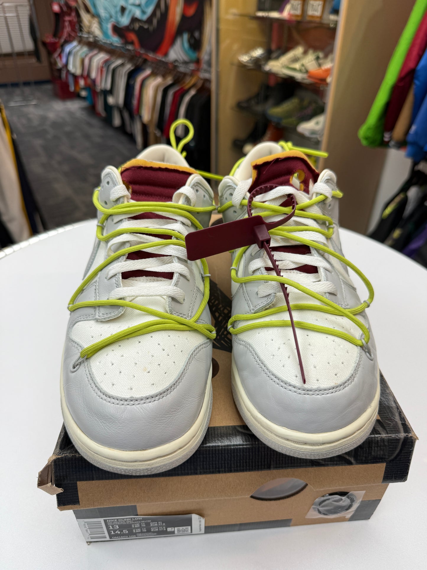 Preowned Off-White Lot 8 Dunk Low