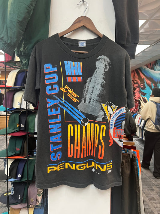 Vintage Penguins Stanley Cup Champs T-Shirt