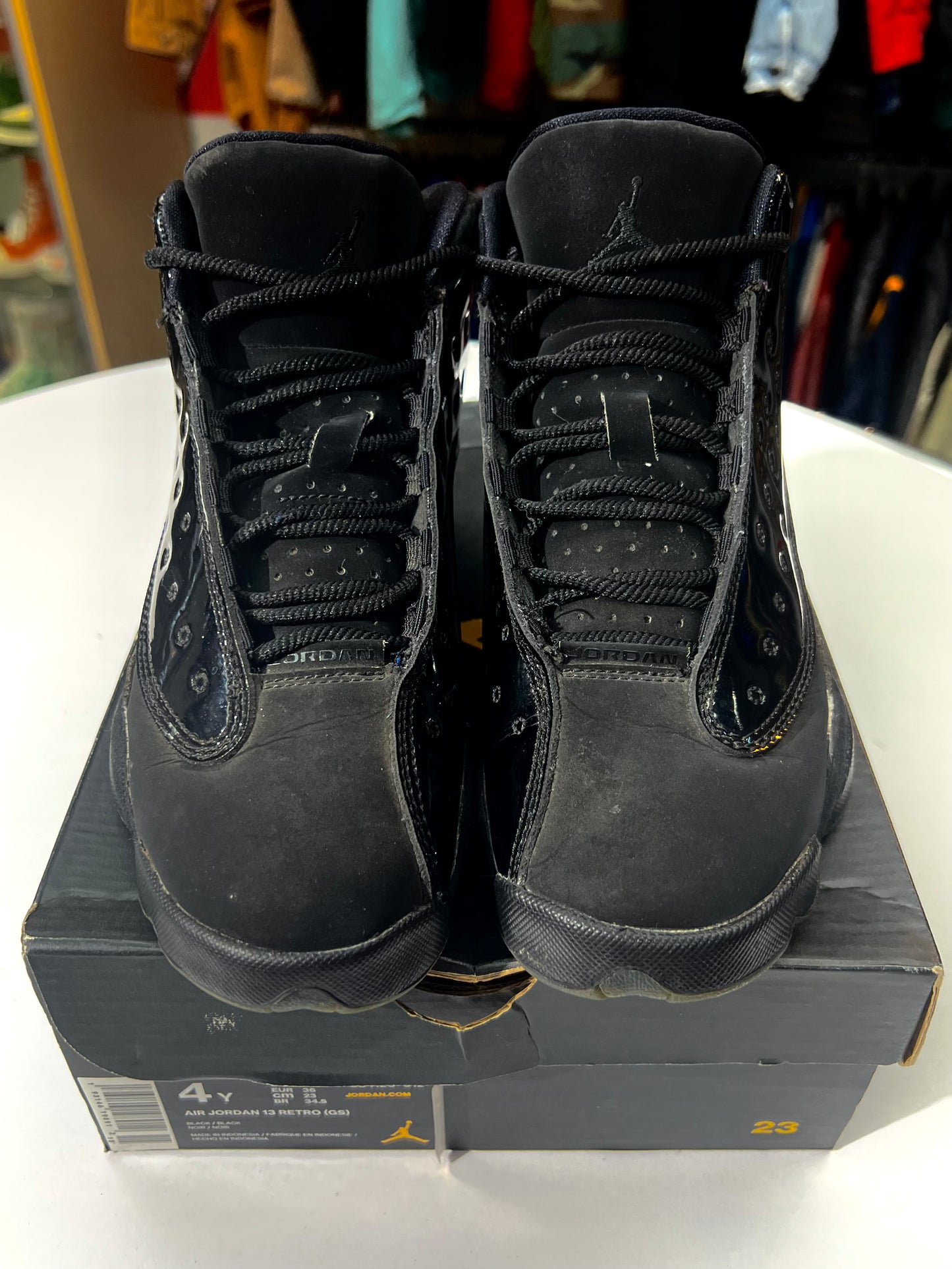 Preowned Jordan 13 Cap and Gown